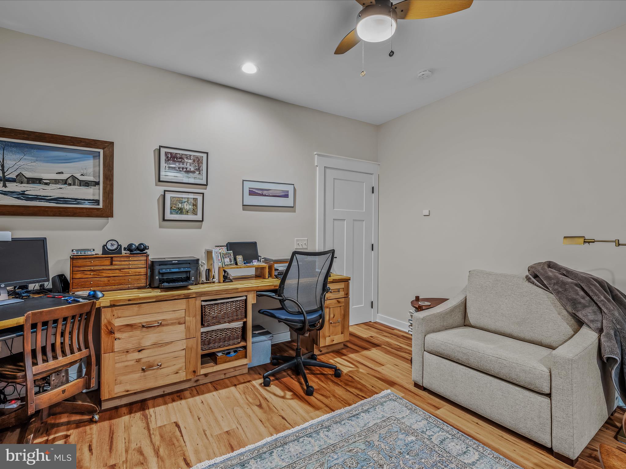 FERNBANK - Residential