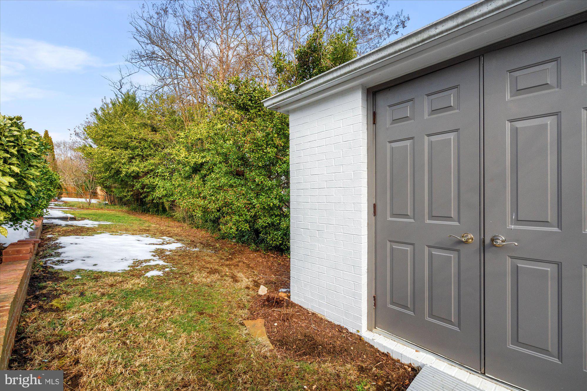 CLOVER - Residential