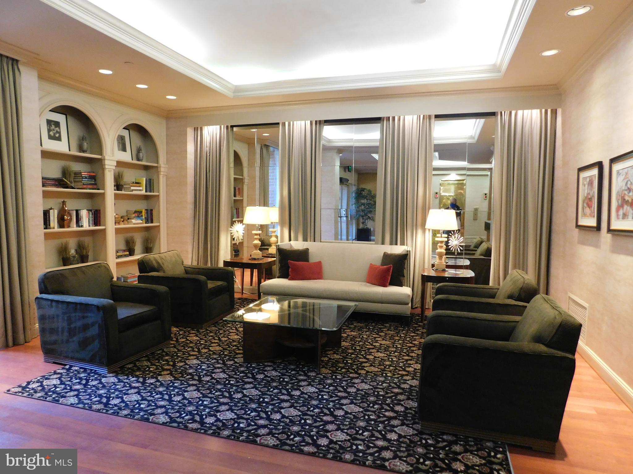 THE CHRISTOPHER - Residential Lease