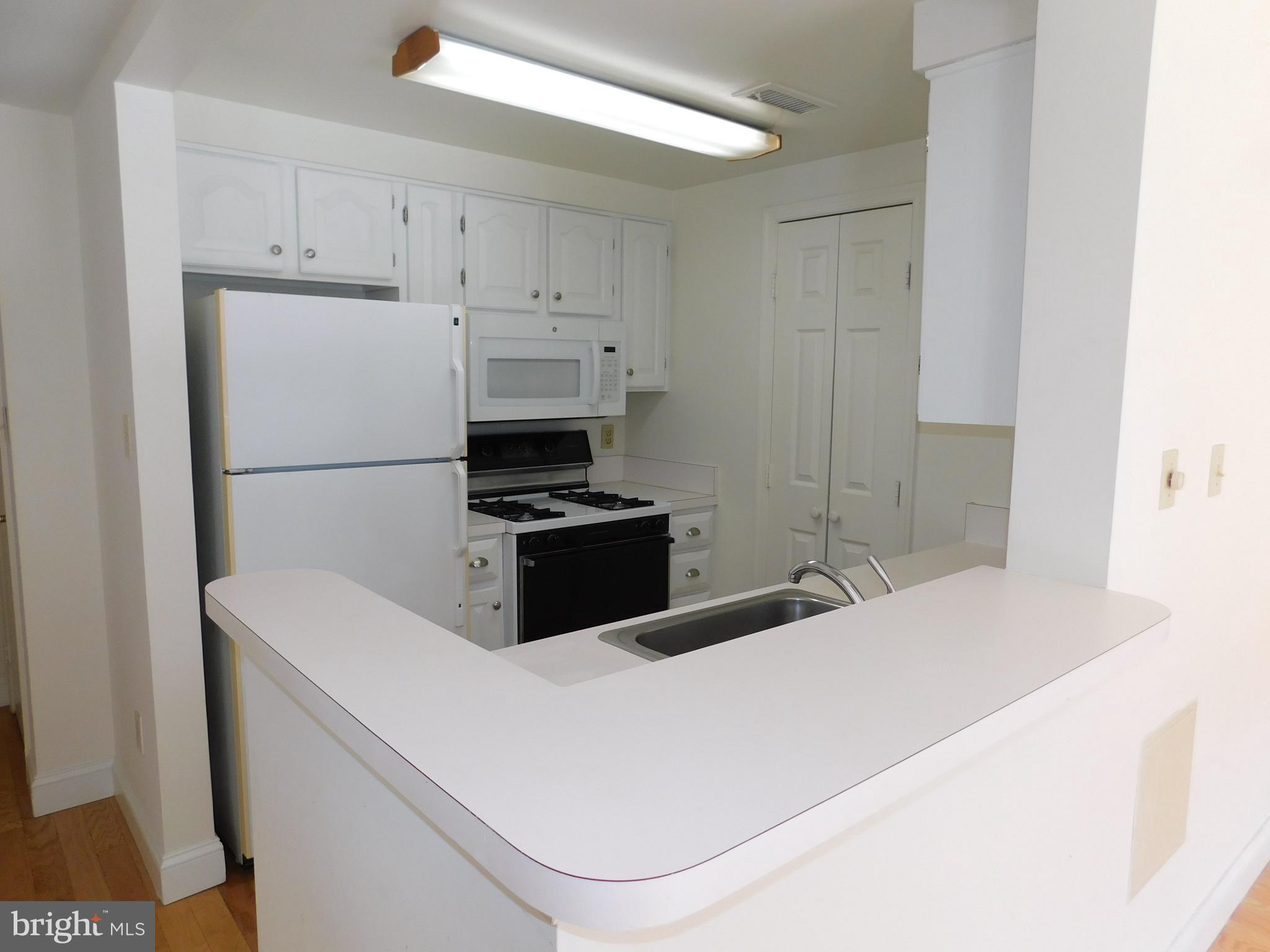 THE CHRISTOPHER - Residential Lease