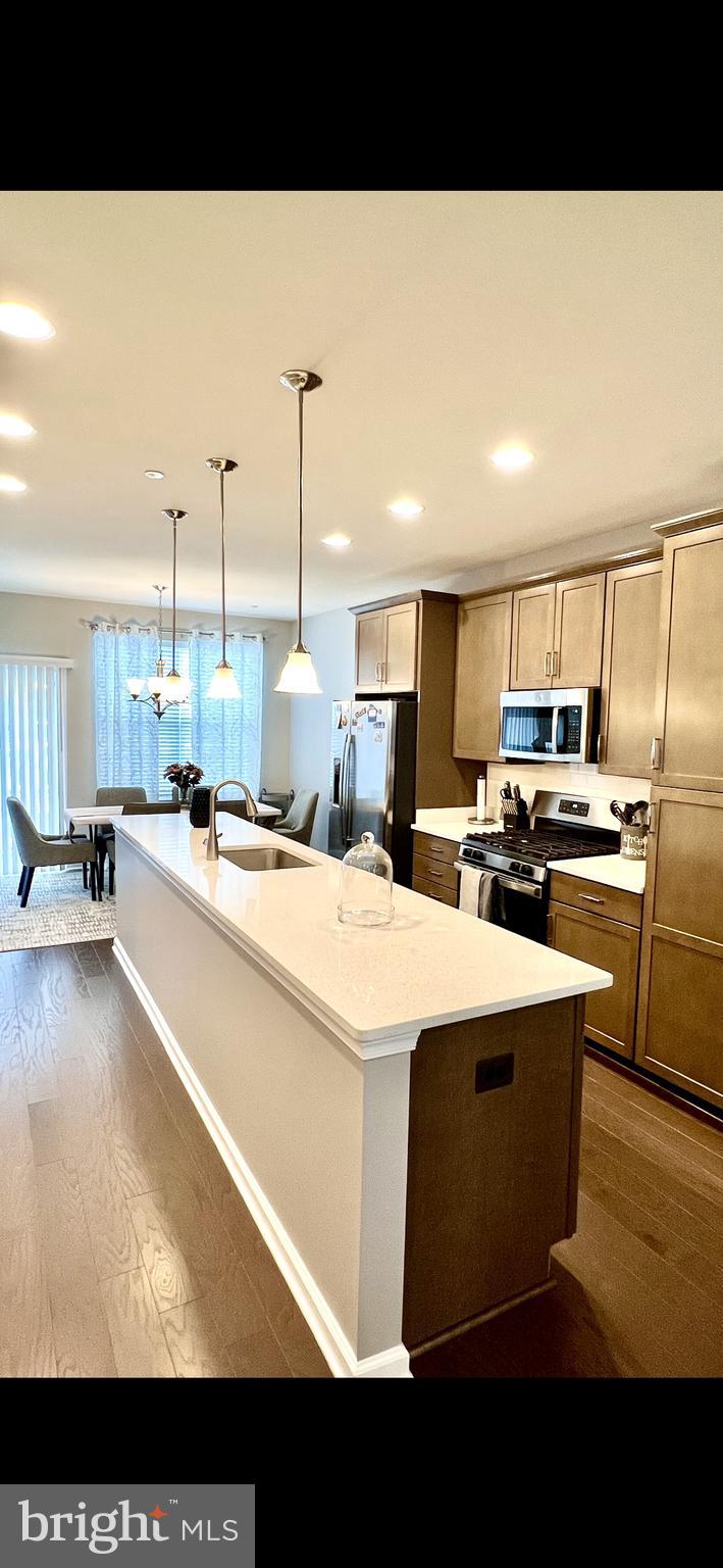 BRICK YARD STATION - Residential