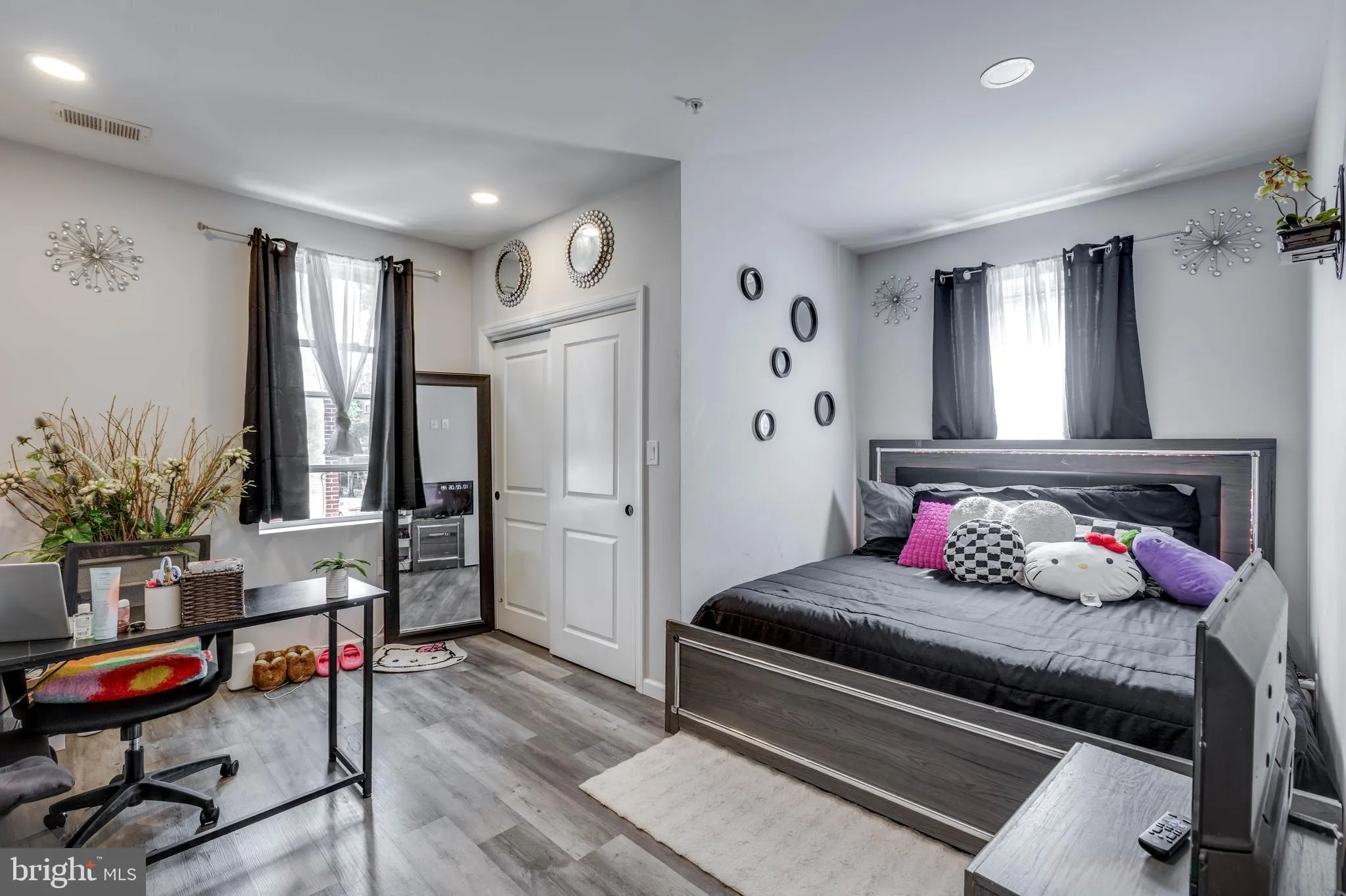 Philadelphia, Pennsylvania 19122, United States, 6 Bedrooms Bedrooms, ,Residential,Active,173742