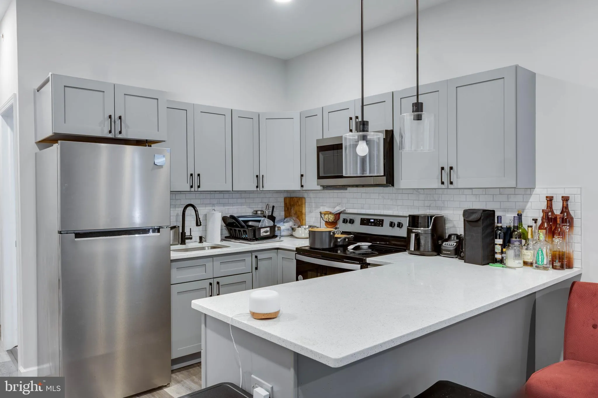 Philadelphia, Pennsylvania 19122, United States, 6 Bedrooms Bedrooms, ,Residential,Active,173742