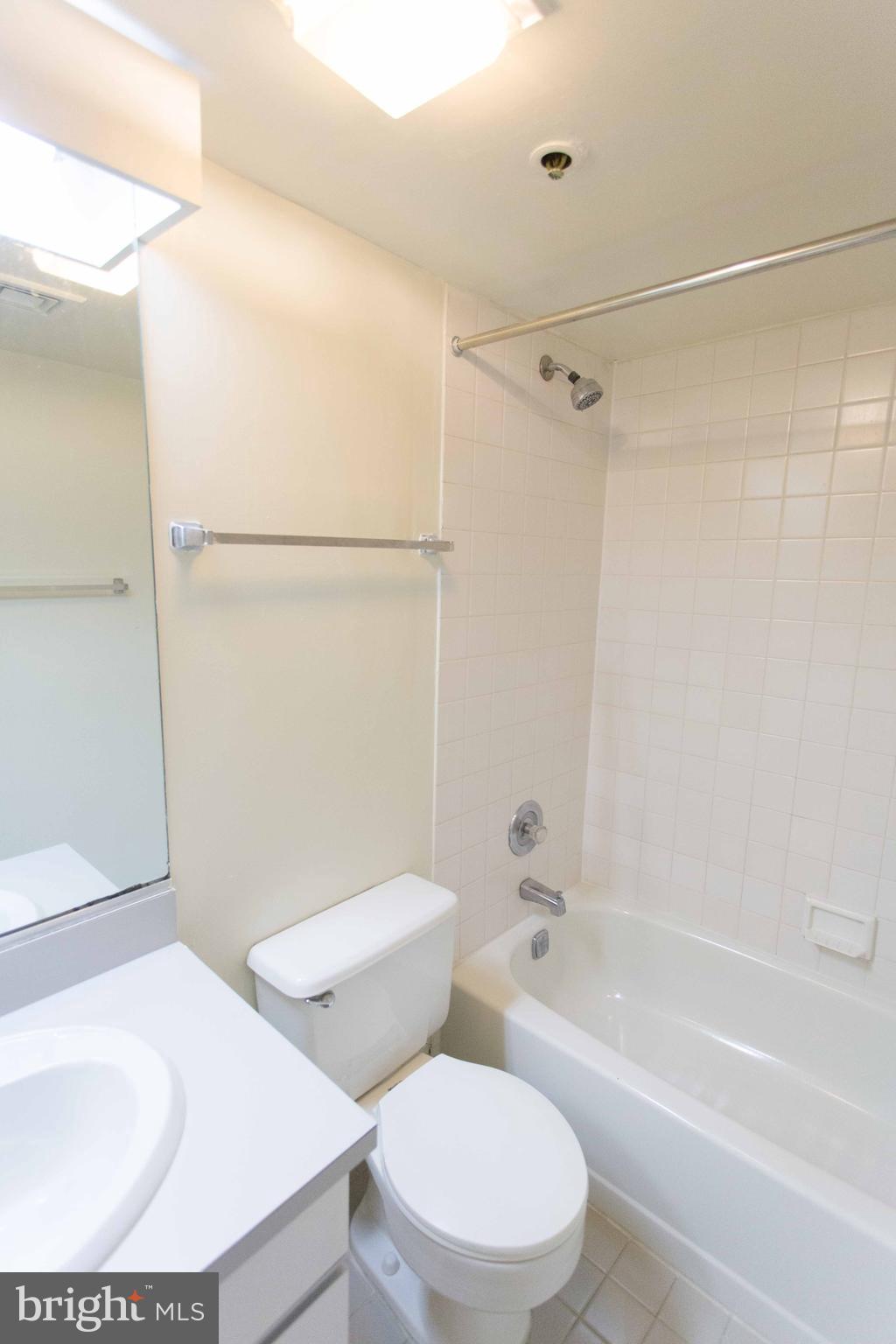 OLD CITY - Residential Lease