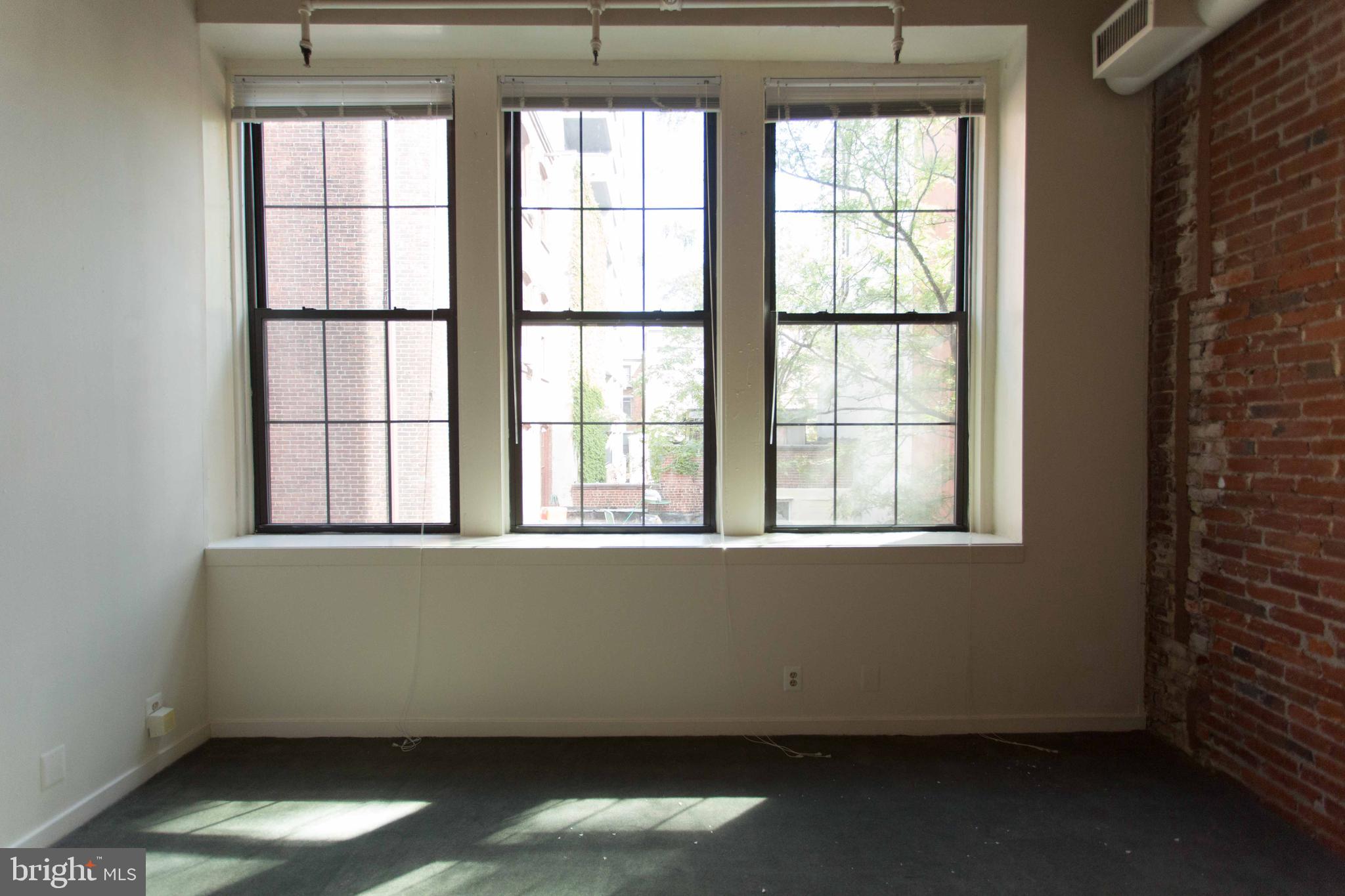 OLD CITY - Residential Lease