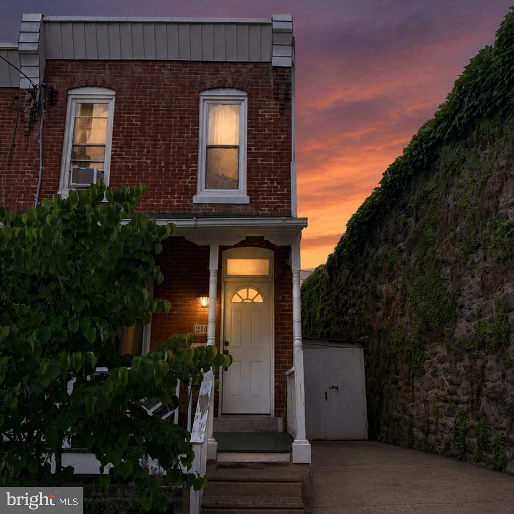 216 EAST STREET