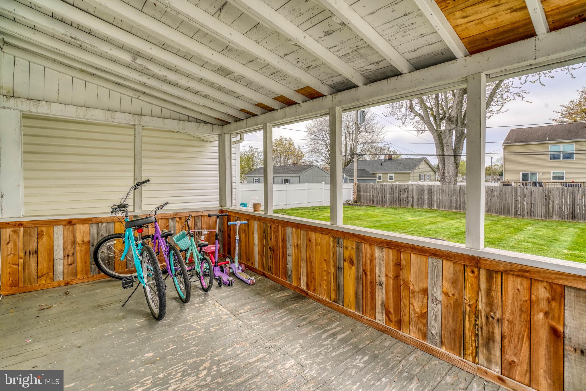 BROOKHAVEN - Residential