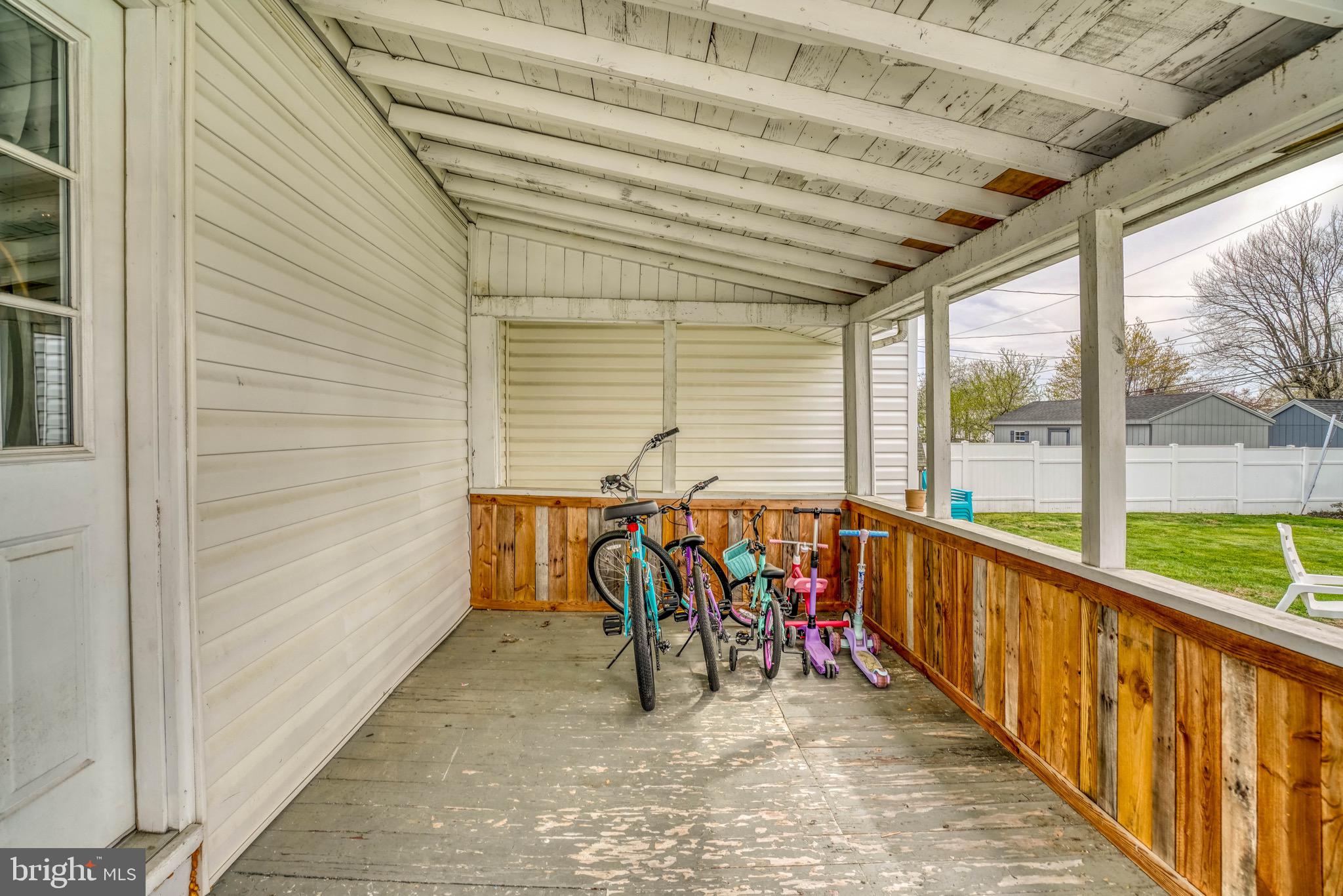 BROOKHAVEN - Residential