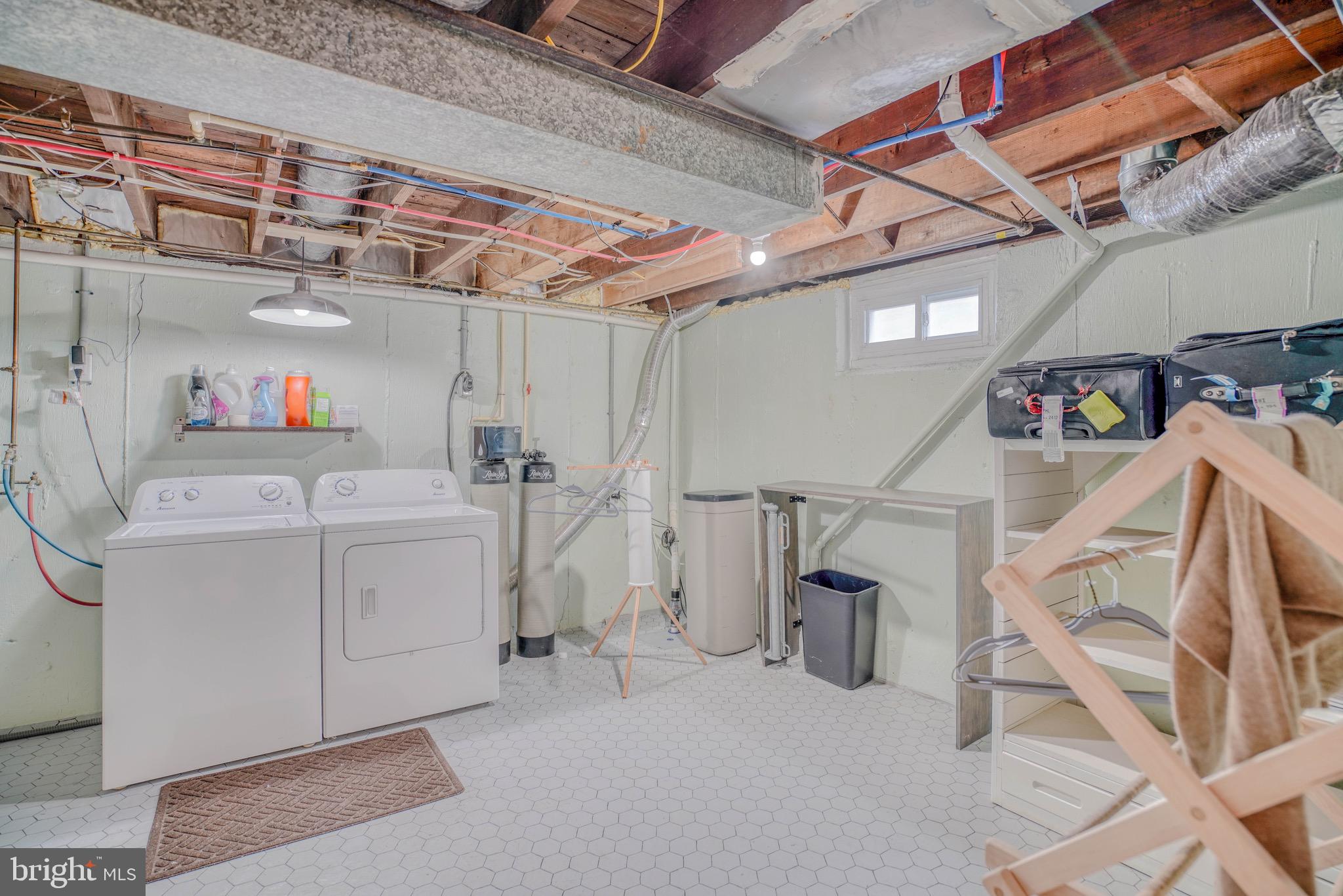 BROOKHAVEN - Residential