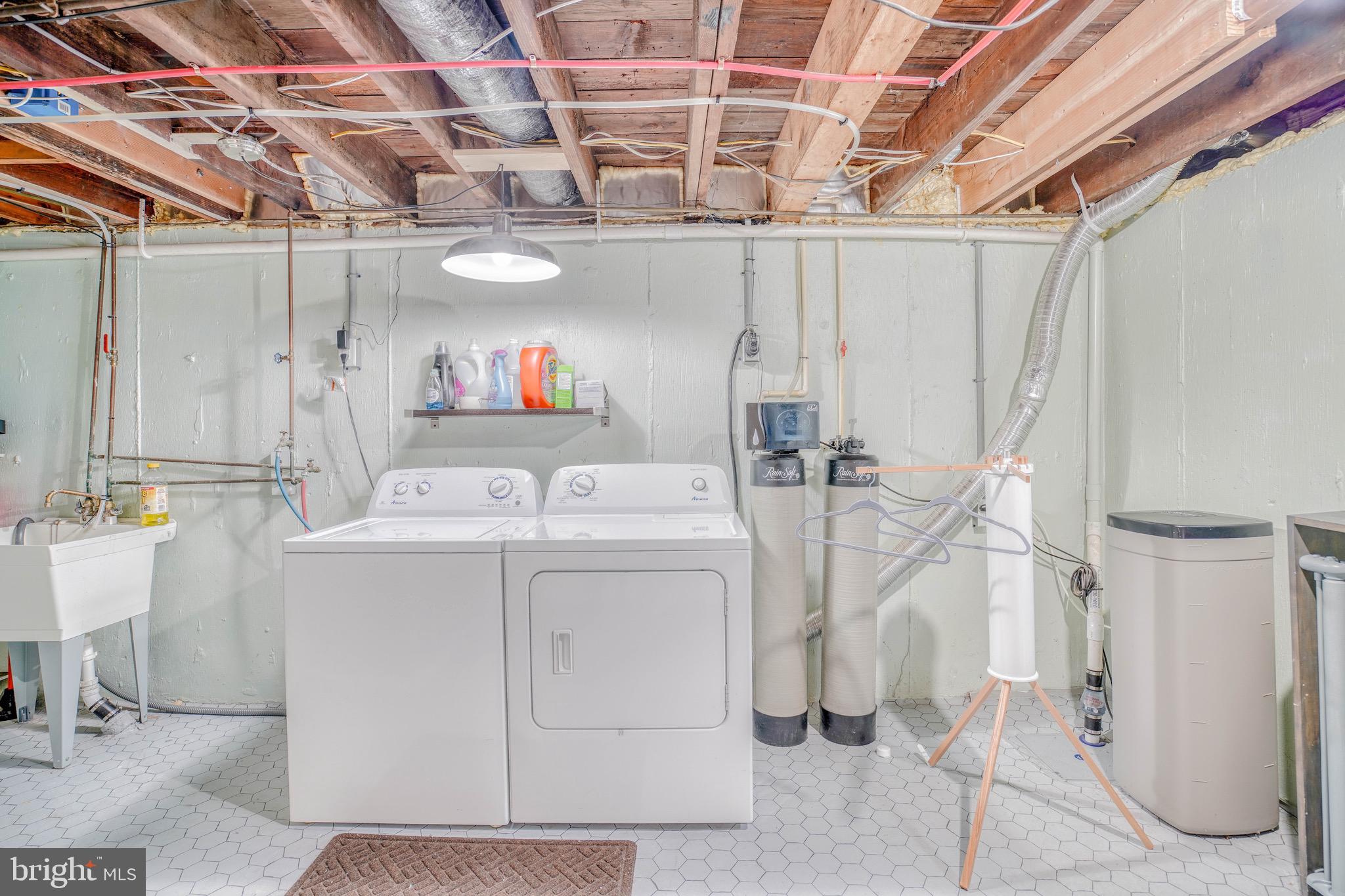 BROOKHAVEN - Residential