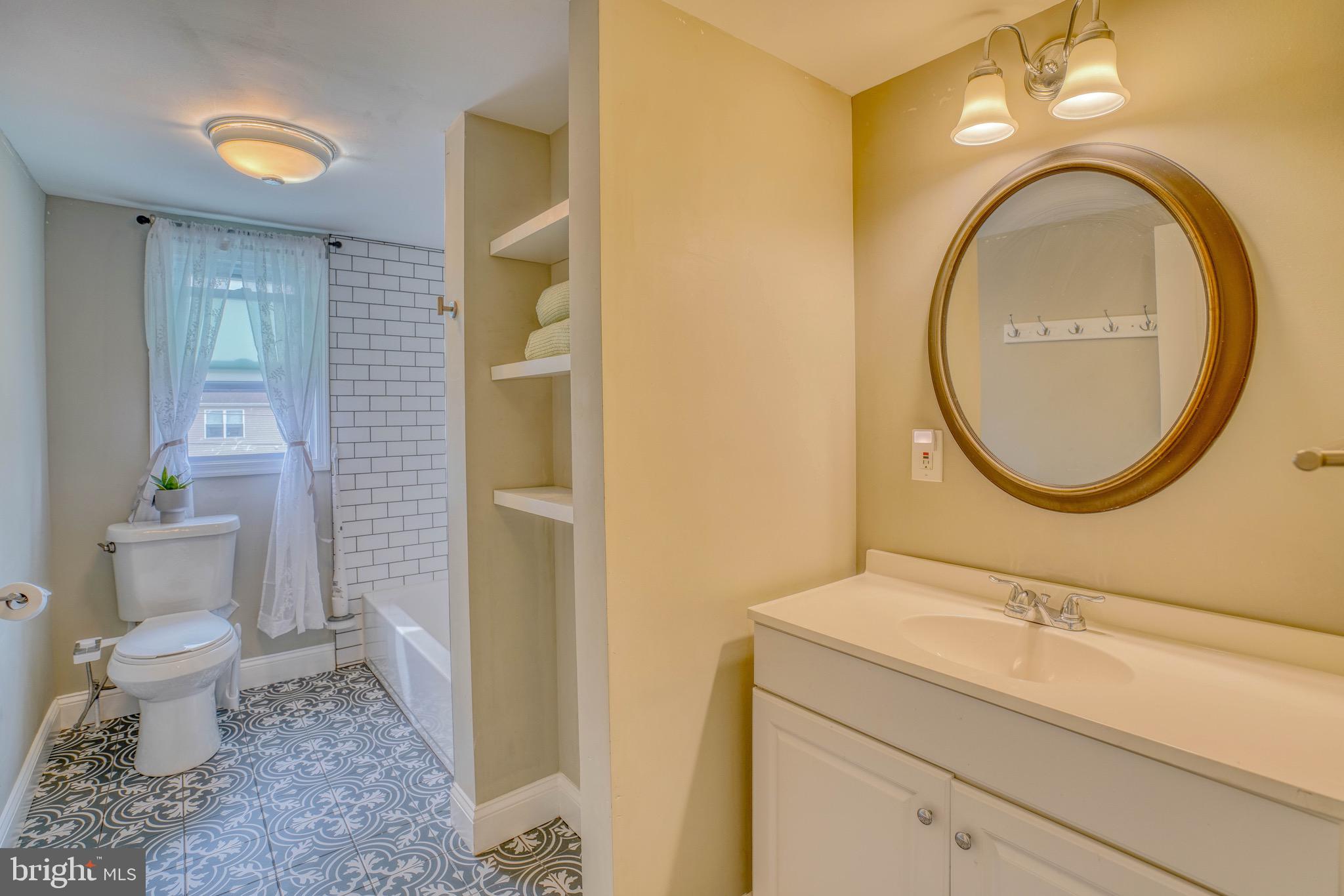 BROOKHAVEN - Residential