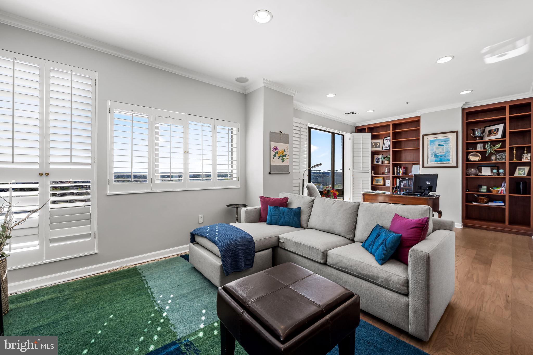 10 E LEE STREET 1103