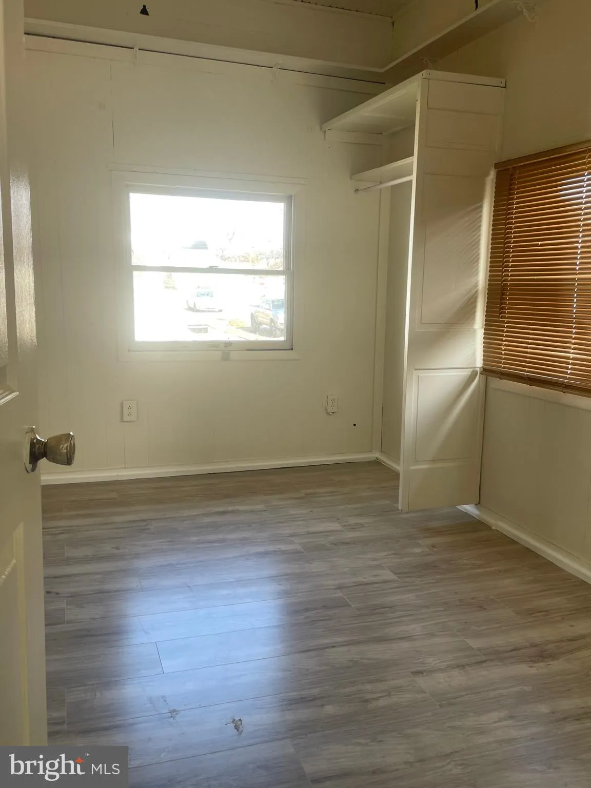 Carneys Point, New Jersey 08069, United States, 5 Bedrooms Bedrooms, ,1 BathroomBathrooms,Residential,Active,244462