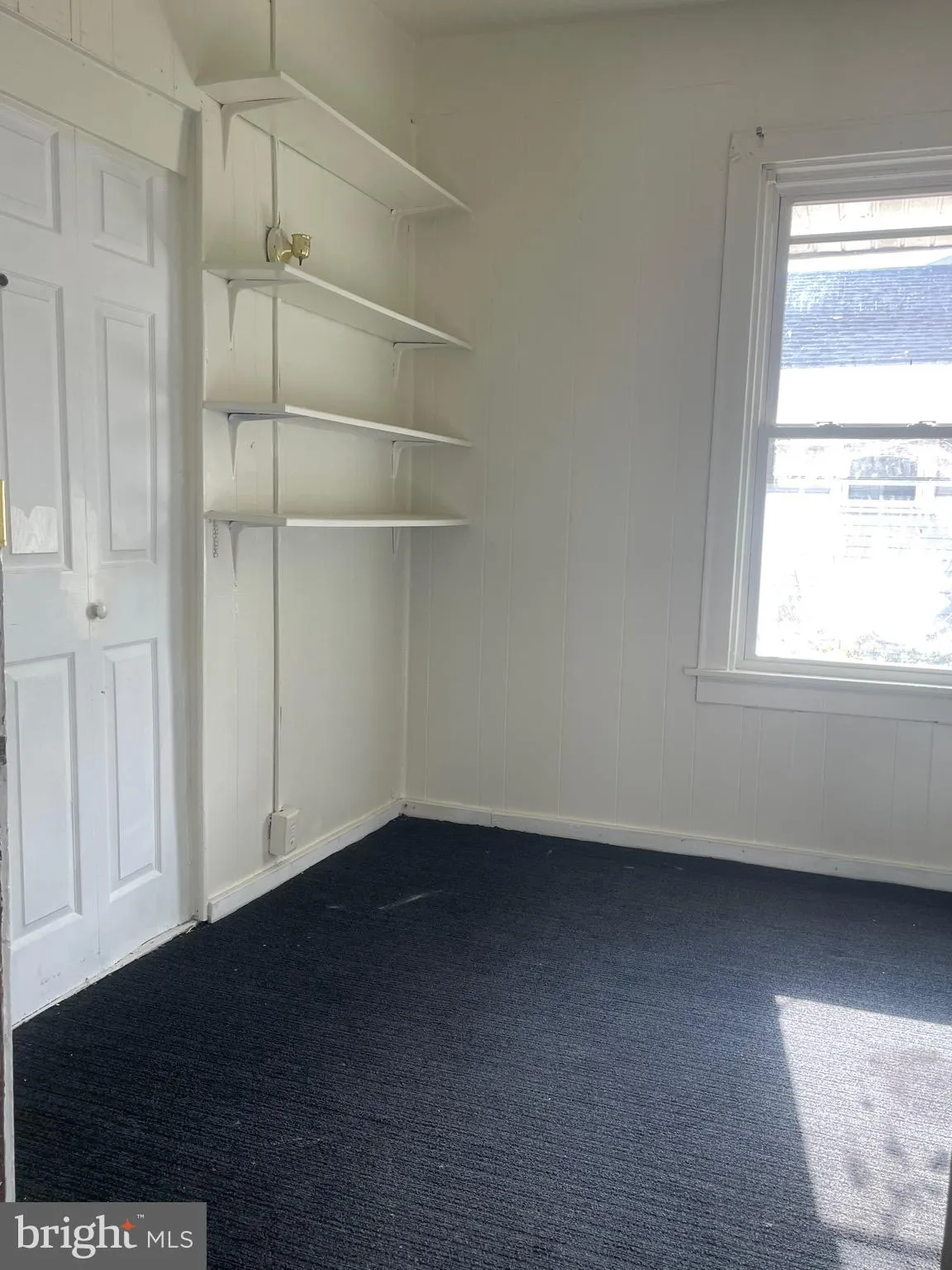 Carneys Point, New Jersey 08069, United States, 5 Bedrooms Bedrooms, ,1 BathroomBathrooms,Residential,Active,244462