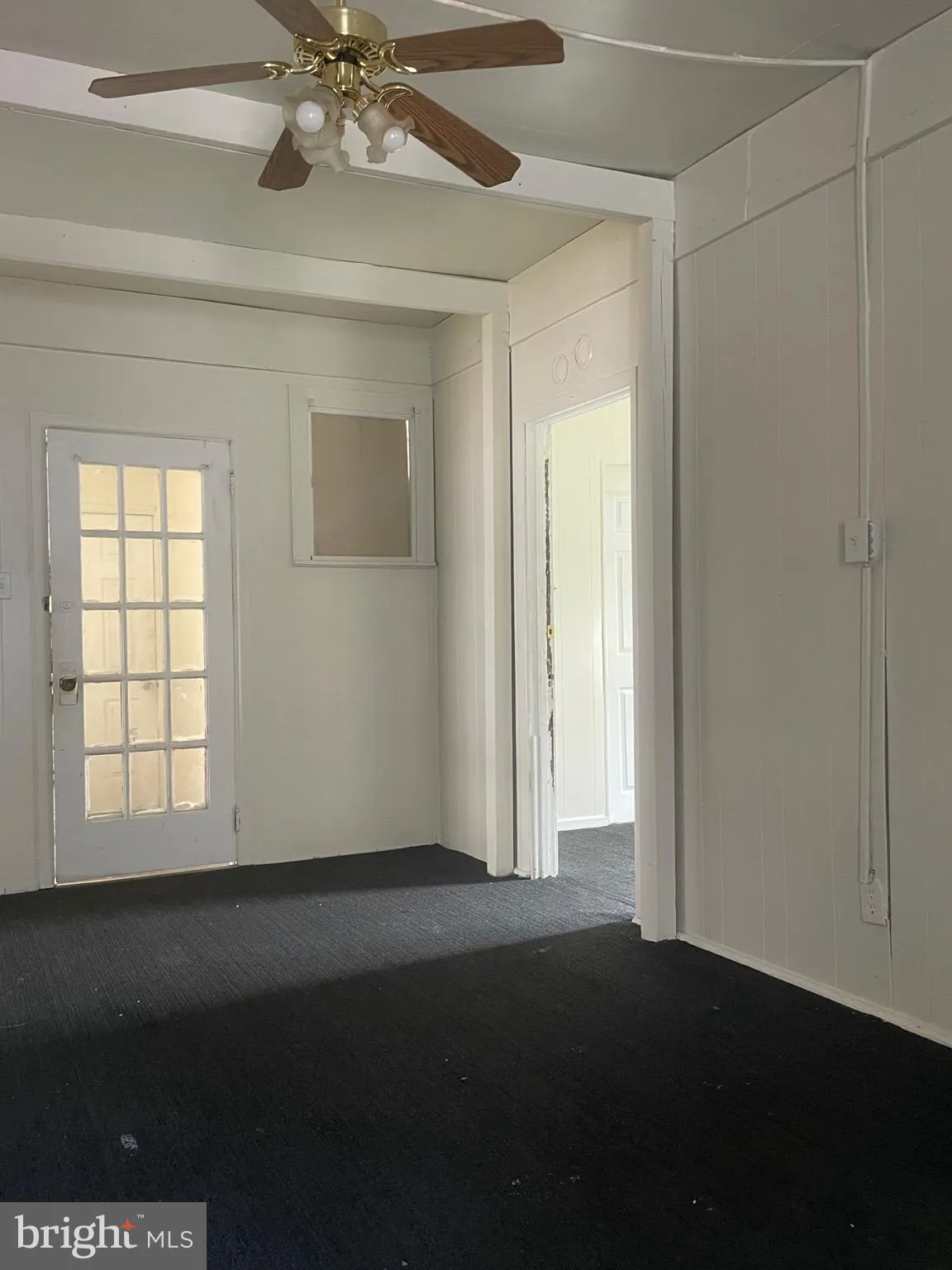 Carneys Point, New Jersey 08069, United States, 5 Bedrooms Bedrooms, ,1 BathroomBathrooms,Residential,Active,244462