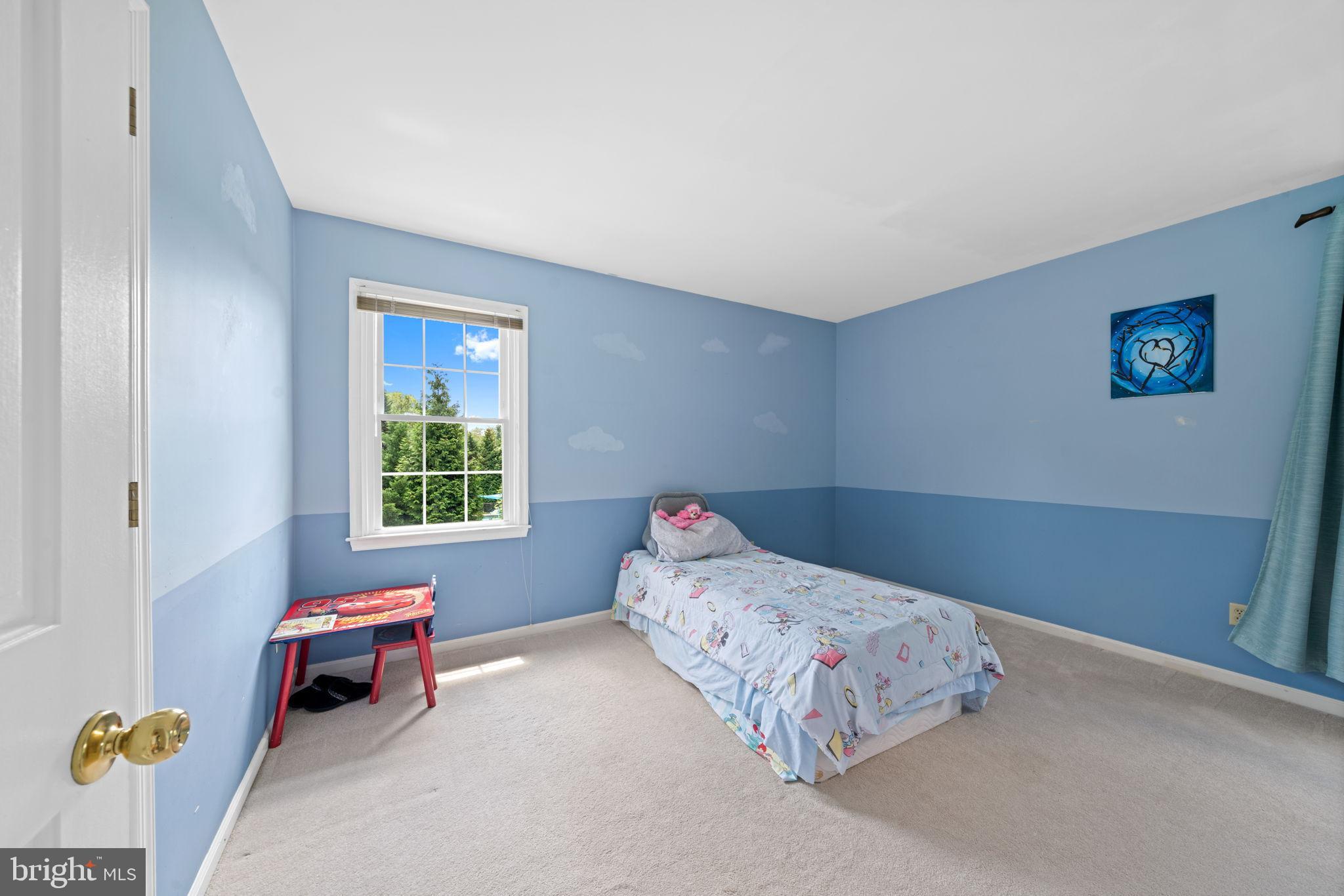 WHITE CHIMNEYS - Residential