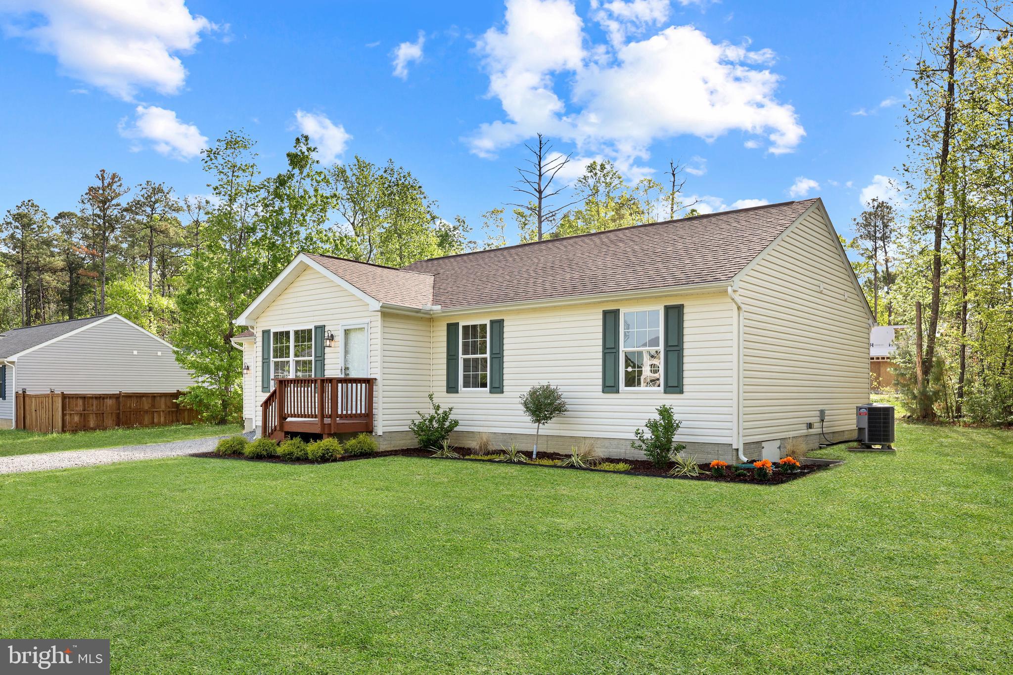 406 LOYALIST DRIVE