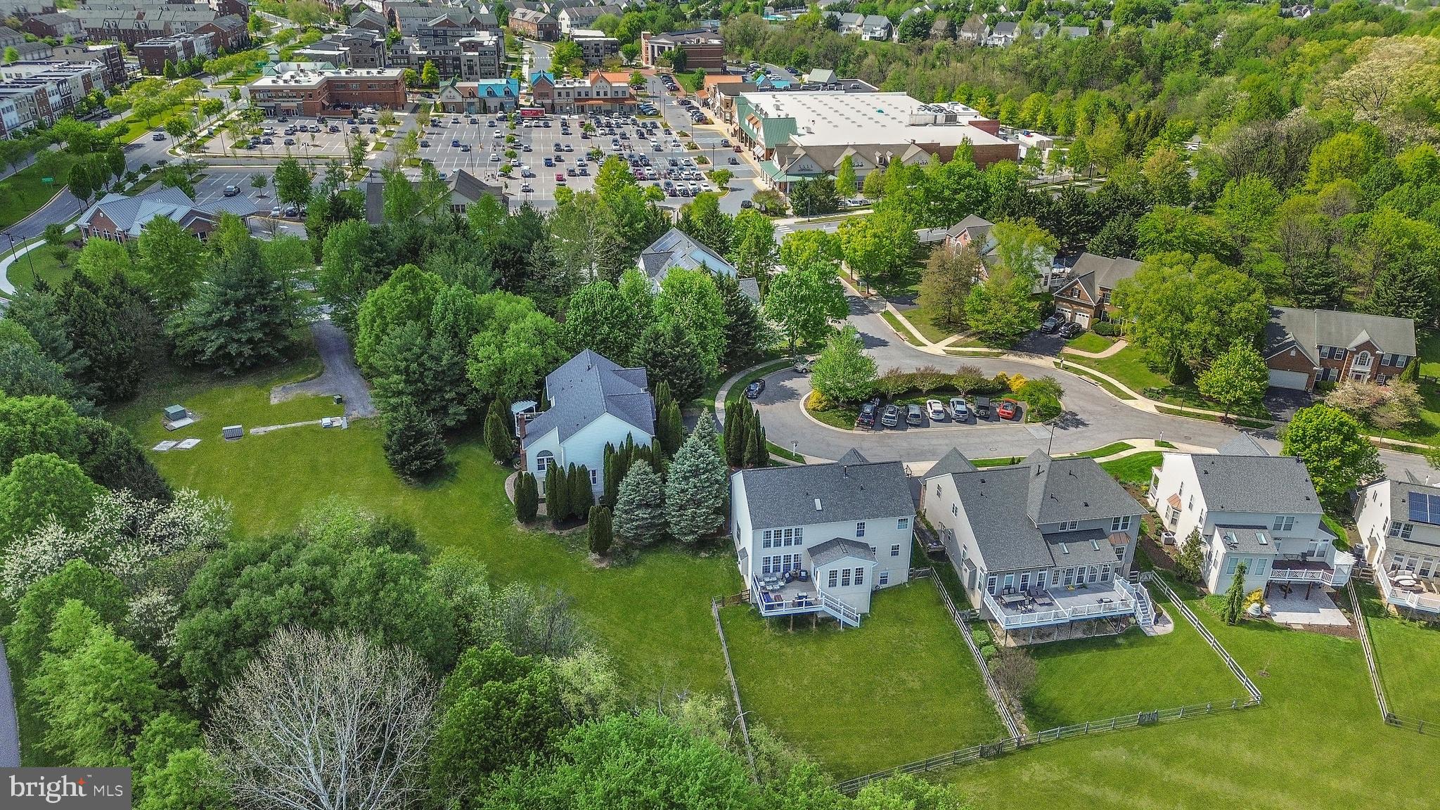 VILLAGES OF URBANA - Residential