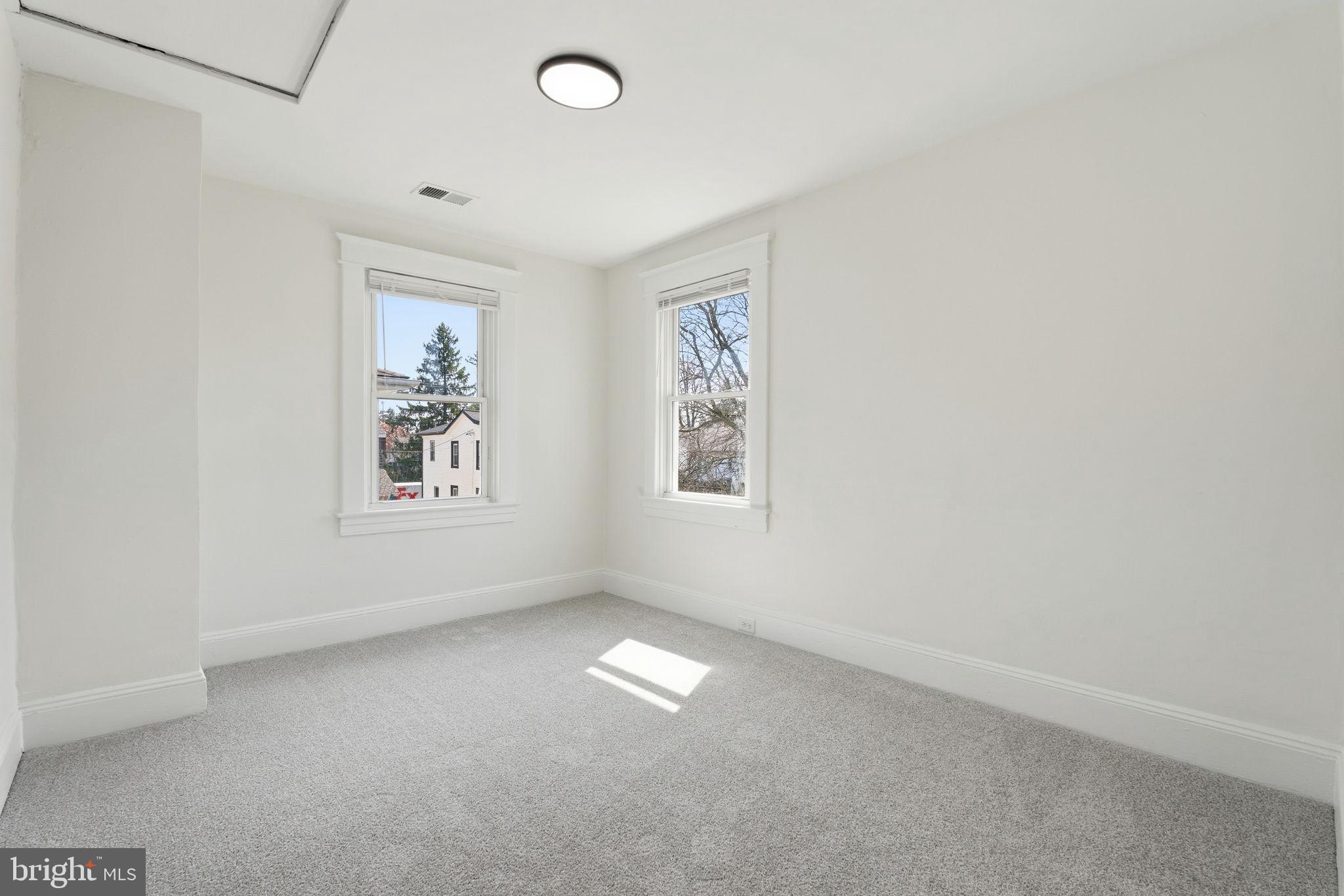 EAST SUDBROOK PARK - Residential