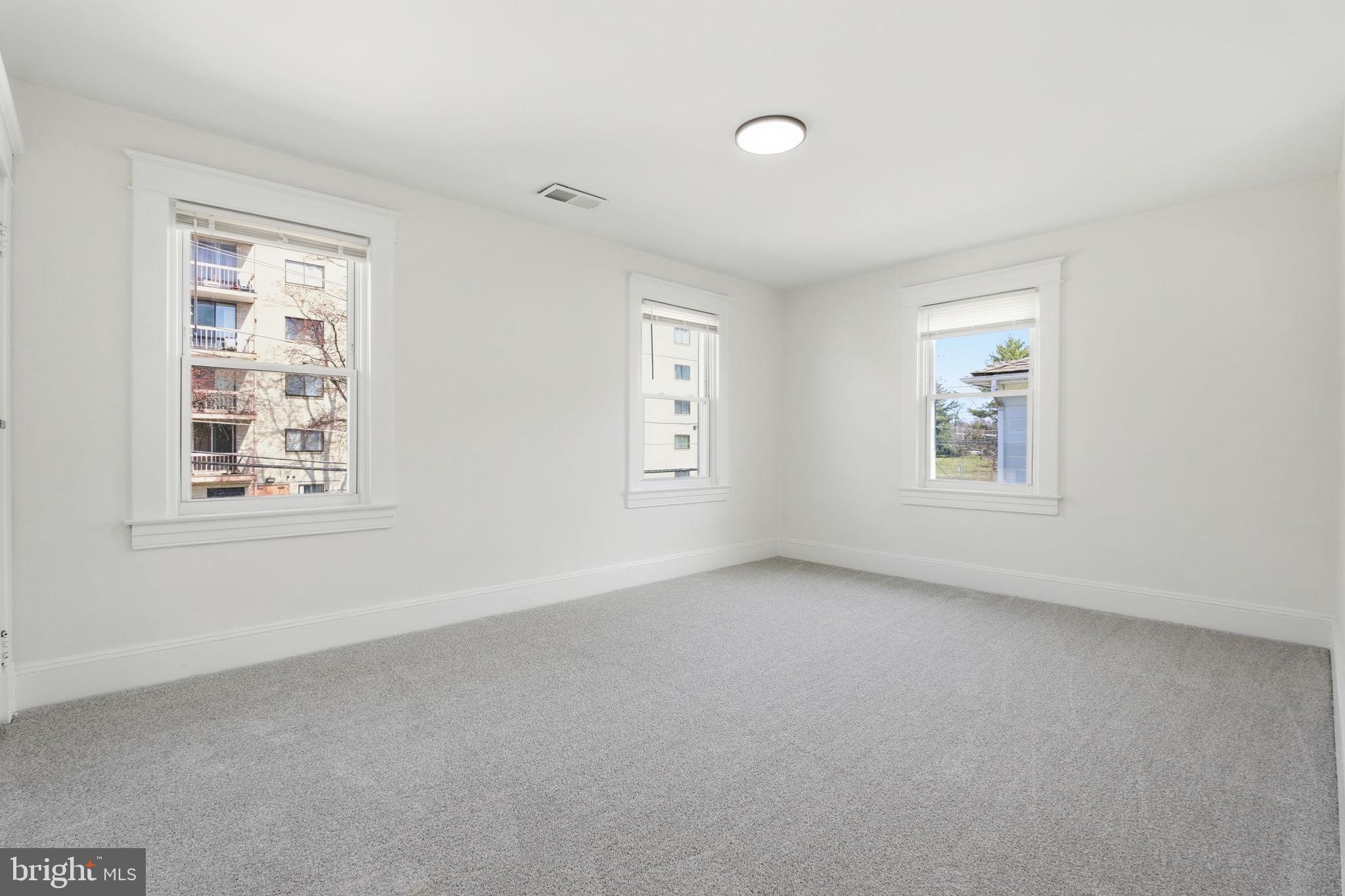 EAST SUDBROOK PARK - Residential