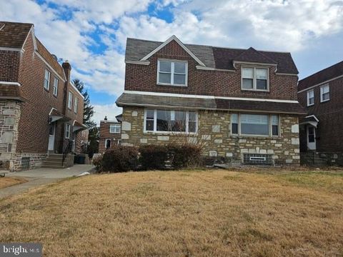 8127 FARNSWORTH STREET PHILADELPHIA PA 19152
