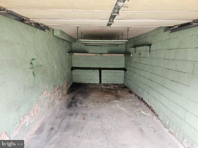 LEXINGTON PARK - Residential