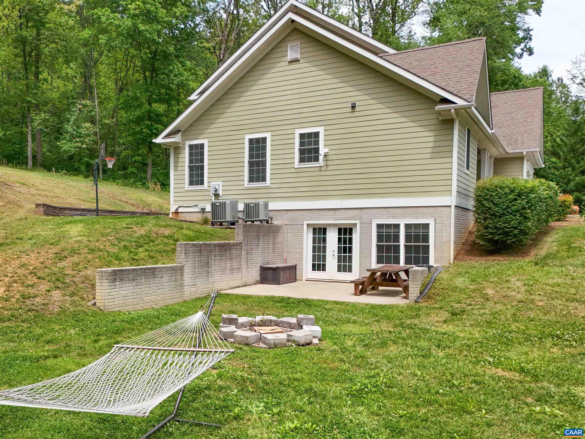 4036 MONACAN TRAIL RD