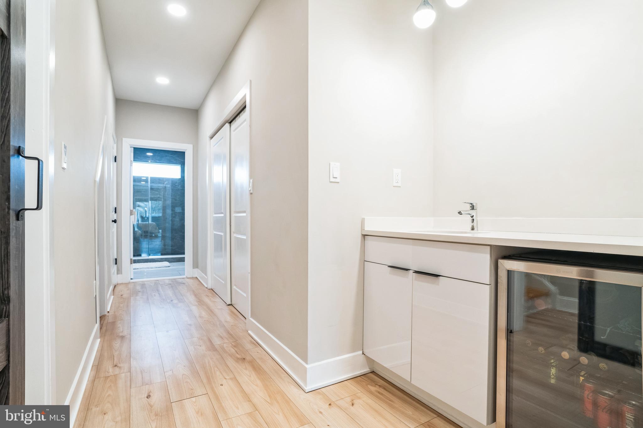 FAIRMOUNT - Residential