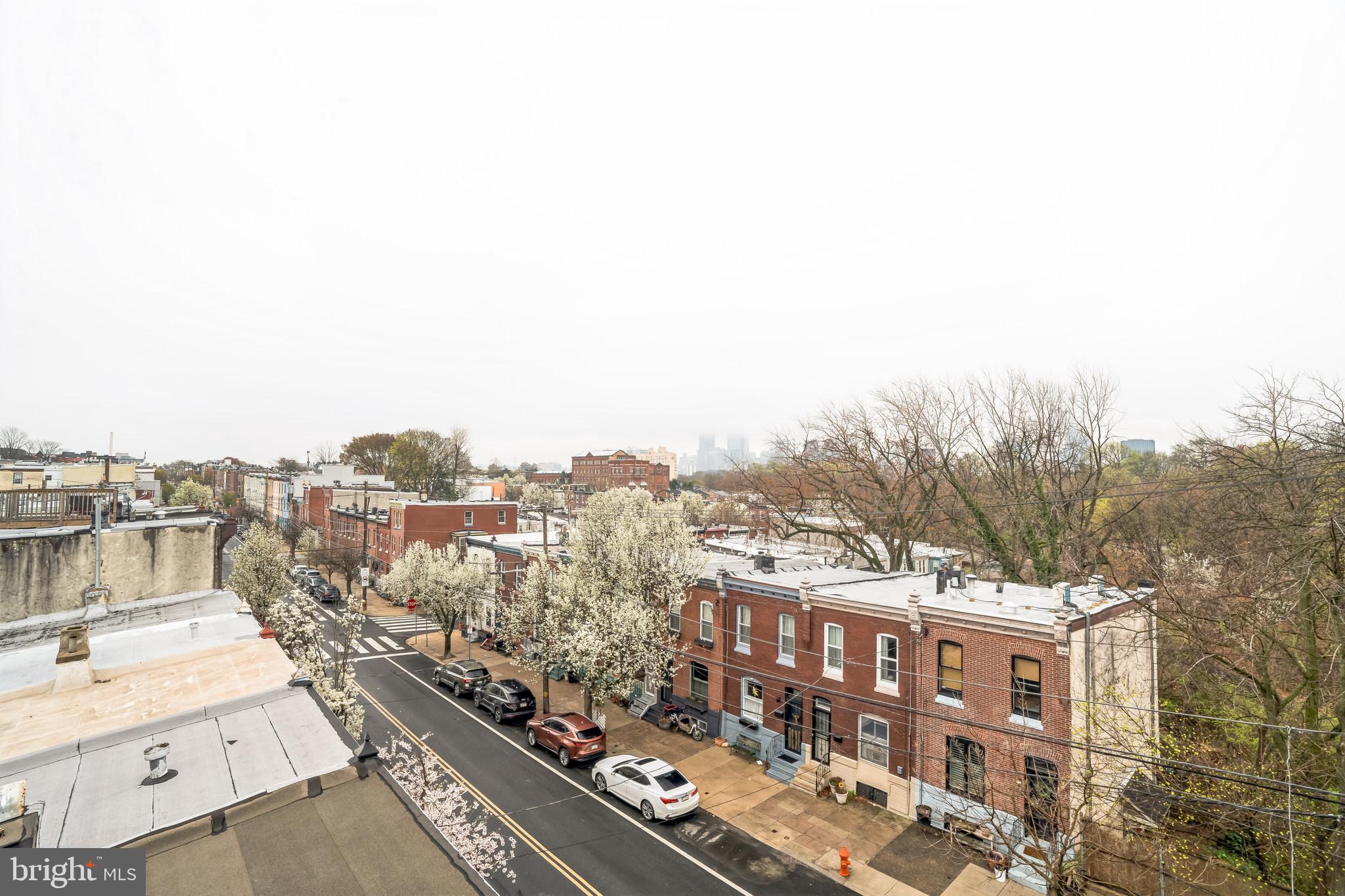 FAIRMOUNT - Residential