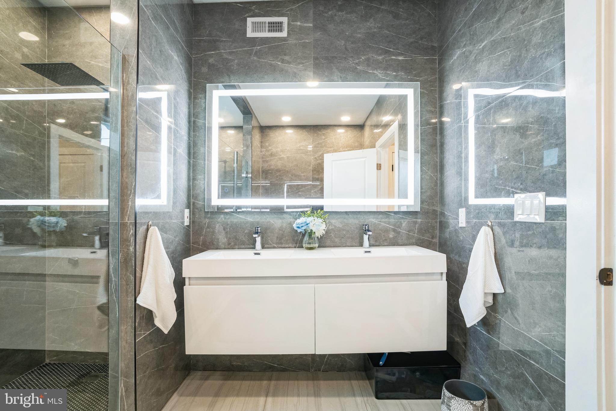 FAIRMOUNT - Residential