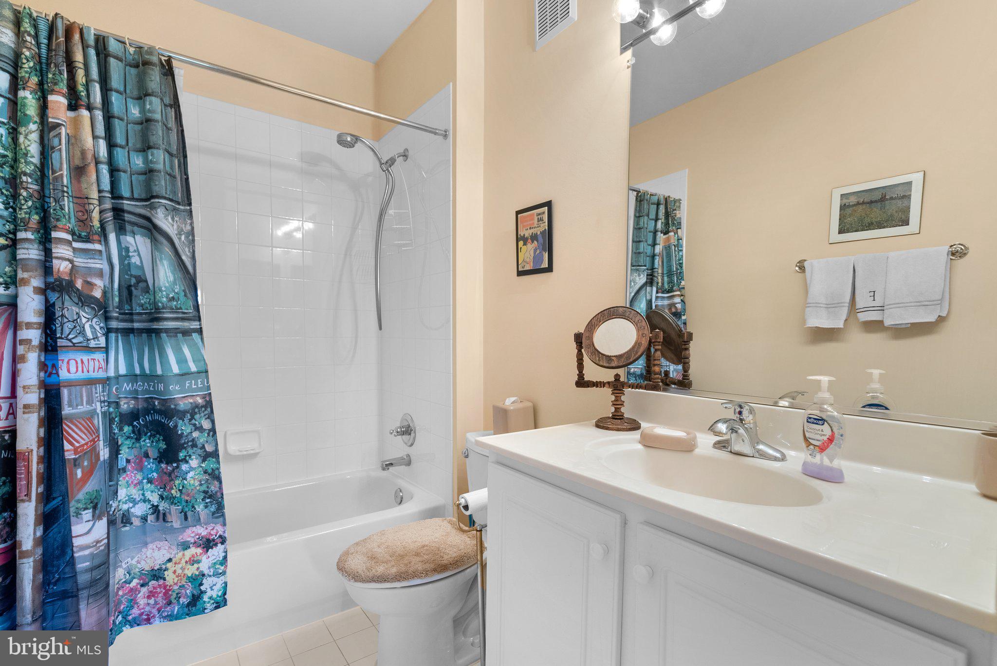 FALLSGROVE - Residential