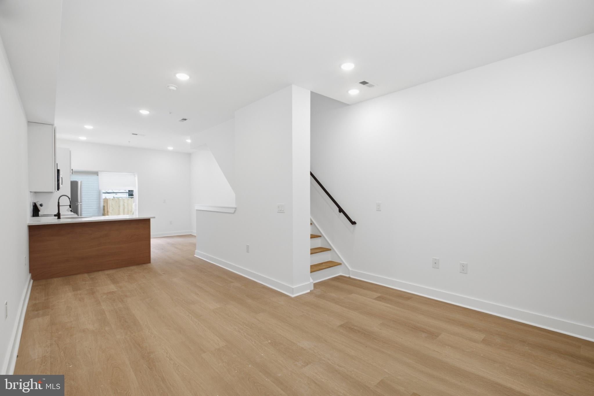 1020 W ORLEANS STREET