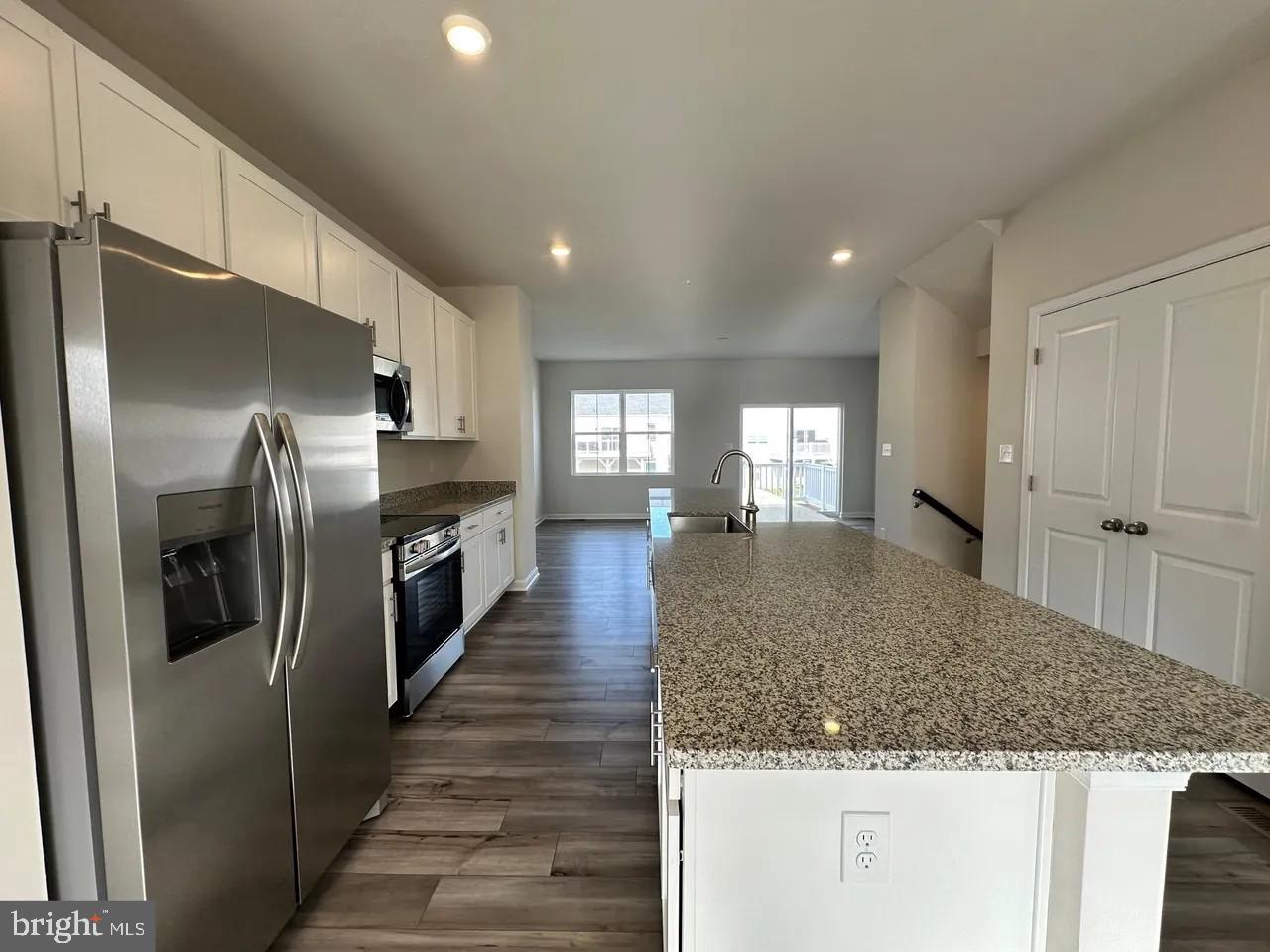 ST CHARLES - Residential