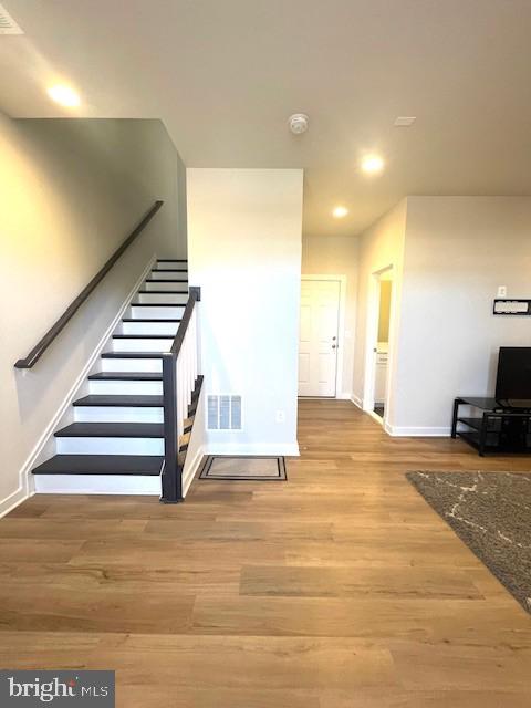 HIGHLANDER PARK - Residential Lease