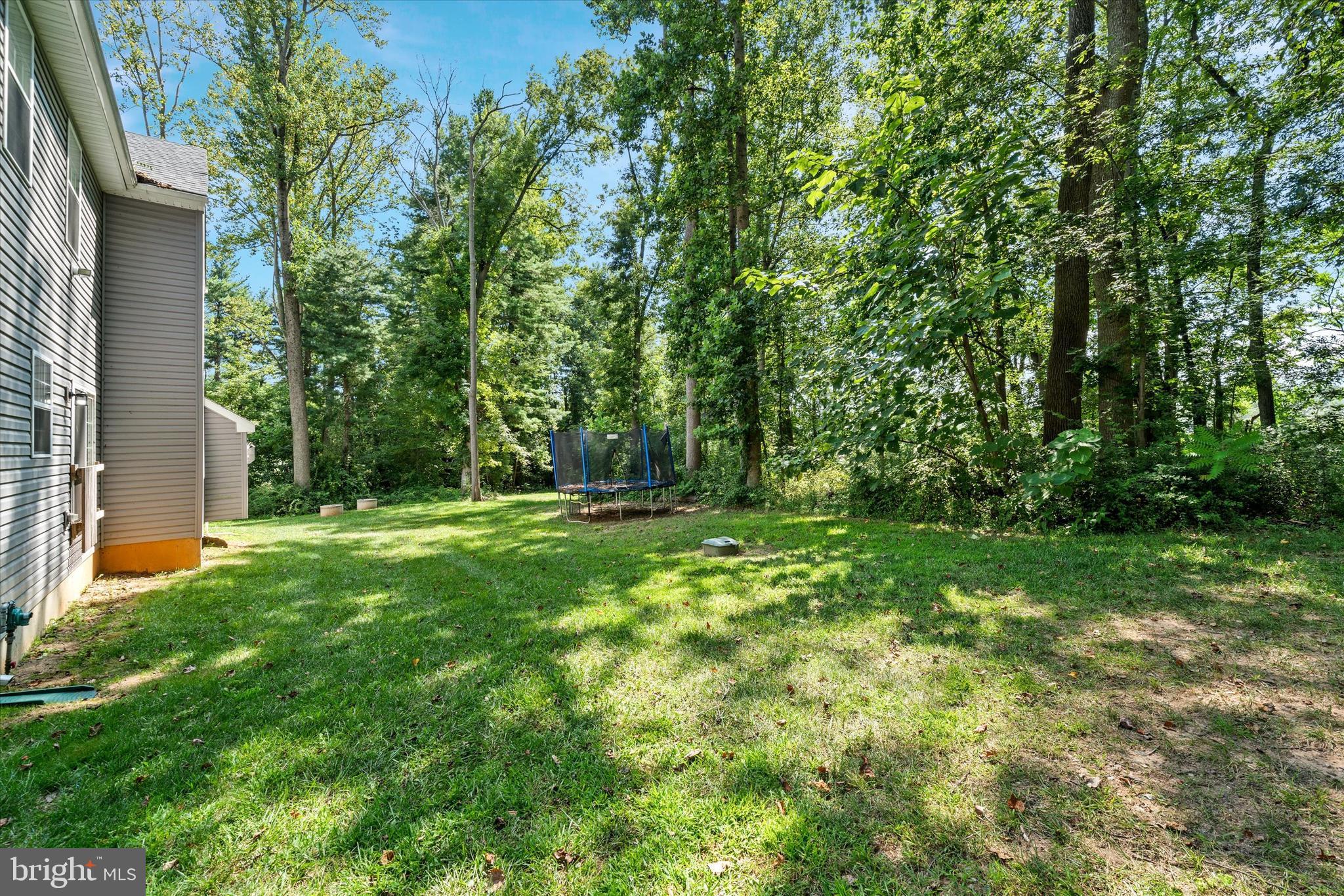 23 PEBBLE LANE