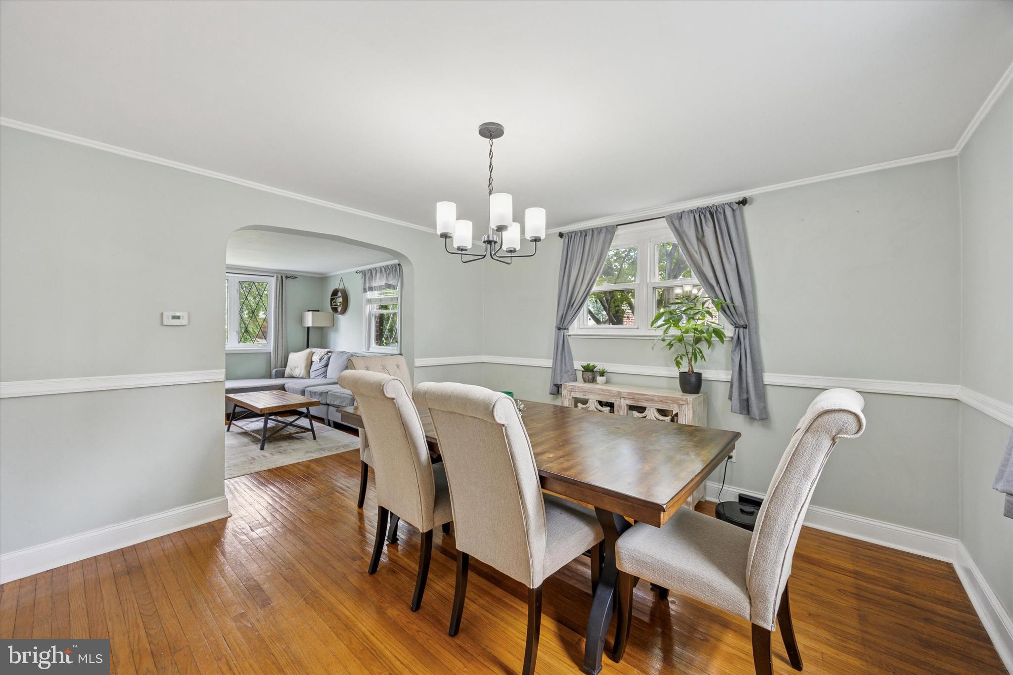 MORELAND MANOR - Residential