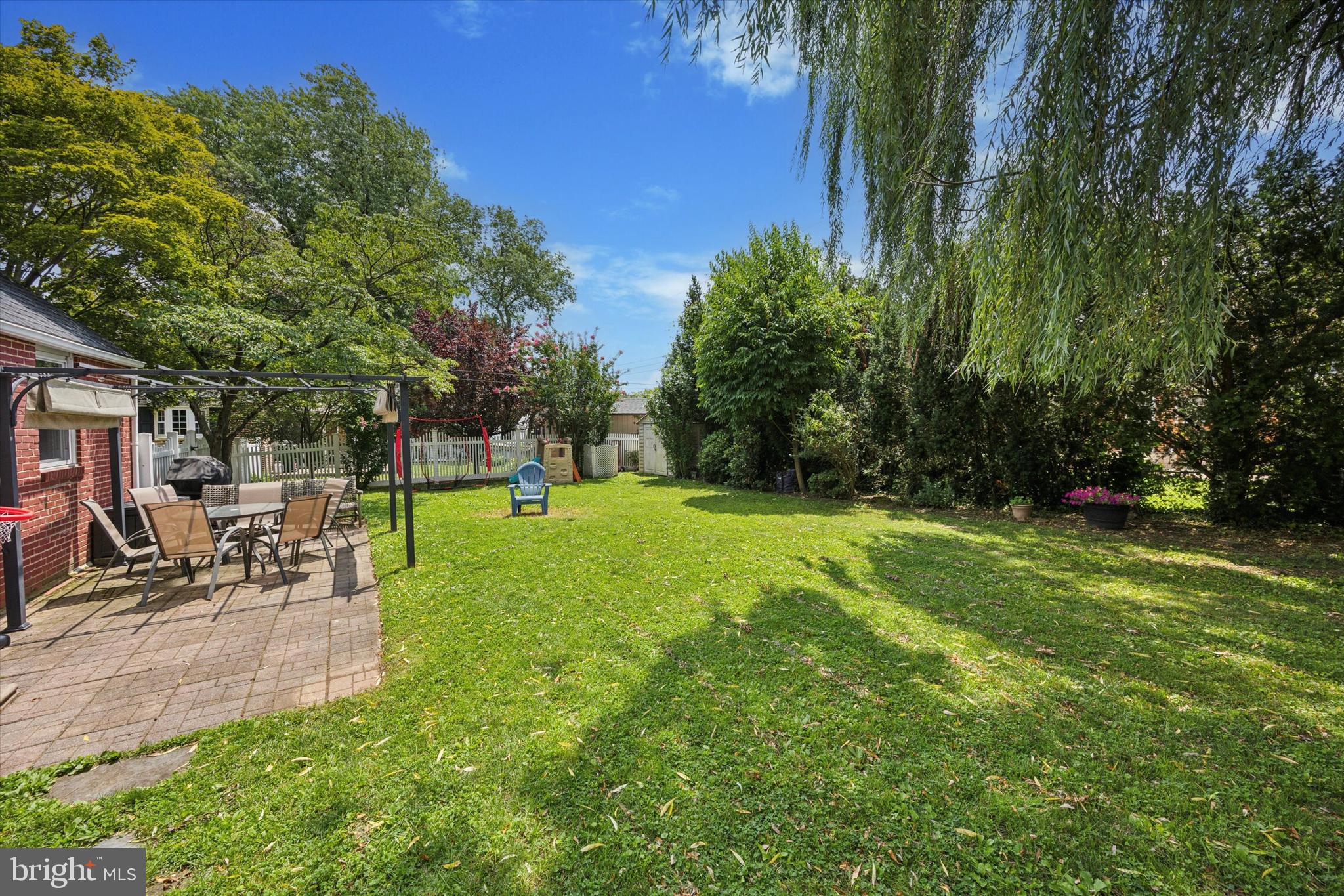 MORELAND MANOR - Residential