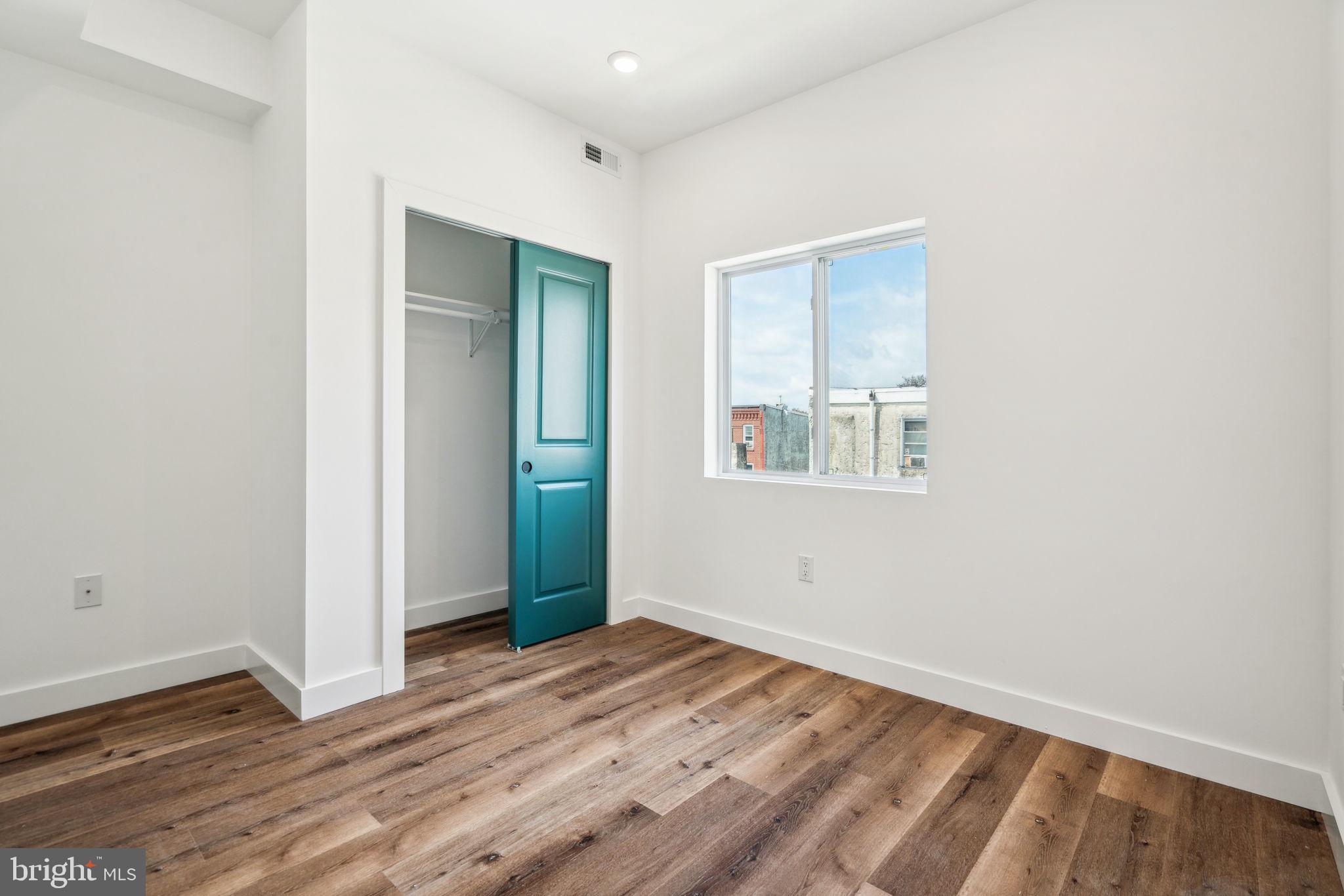 TEMPLE UNIVERSITY - Residential Lease