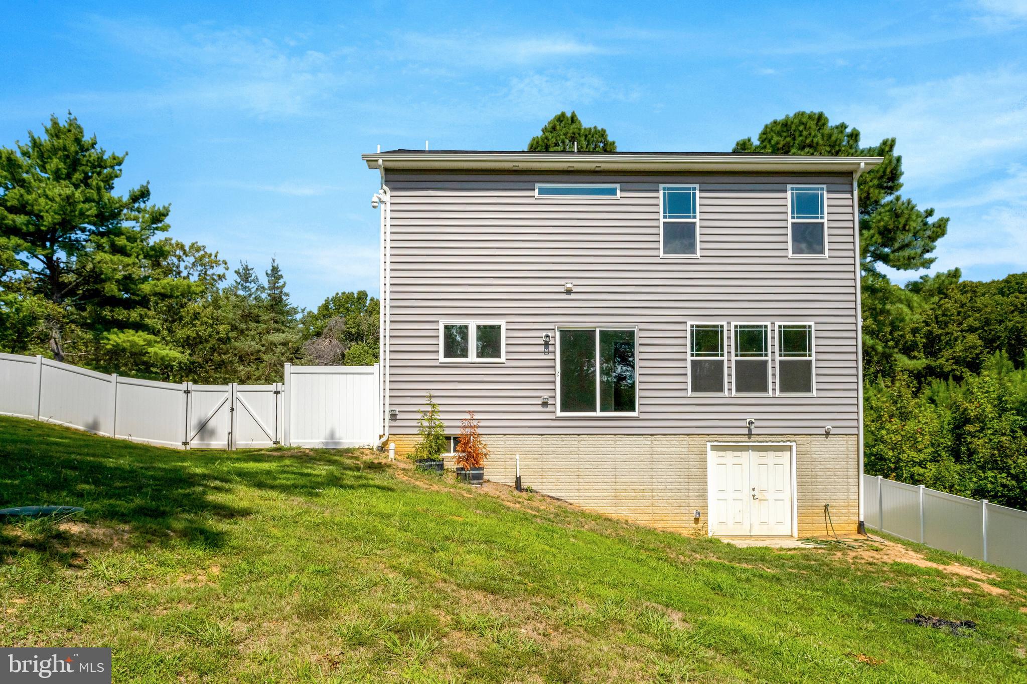 STAFFORD HEIGHTS - Residential Lease