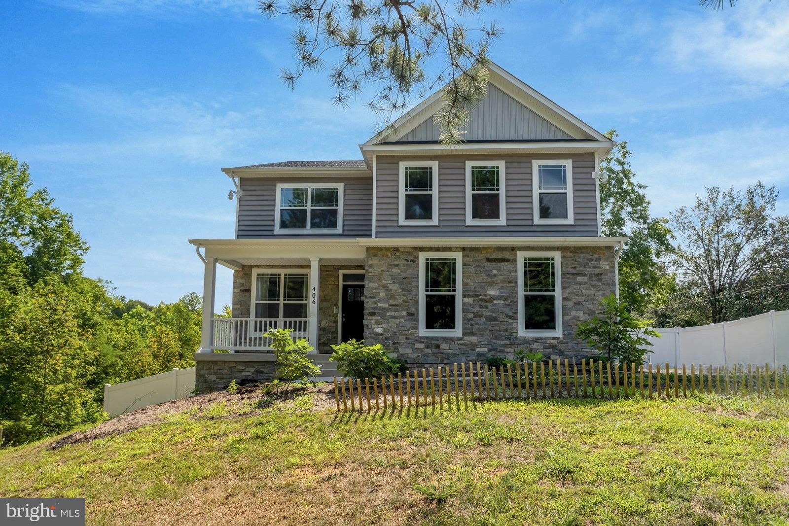 STAFFORD HEIGHTS - Residential Lease