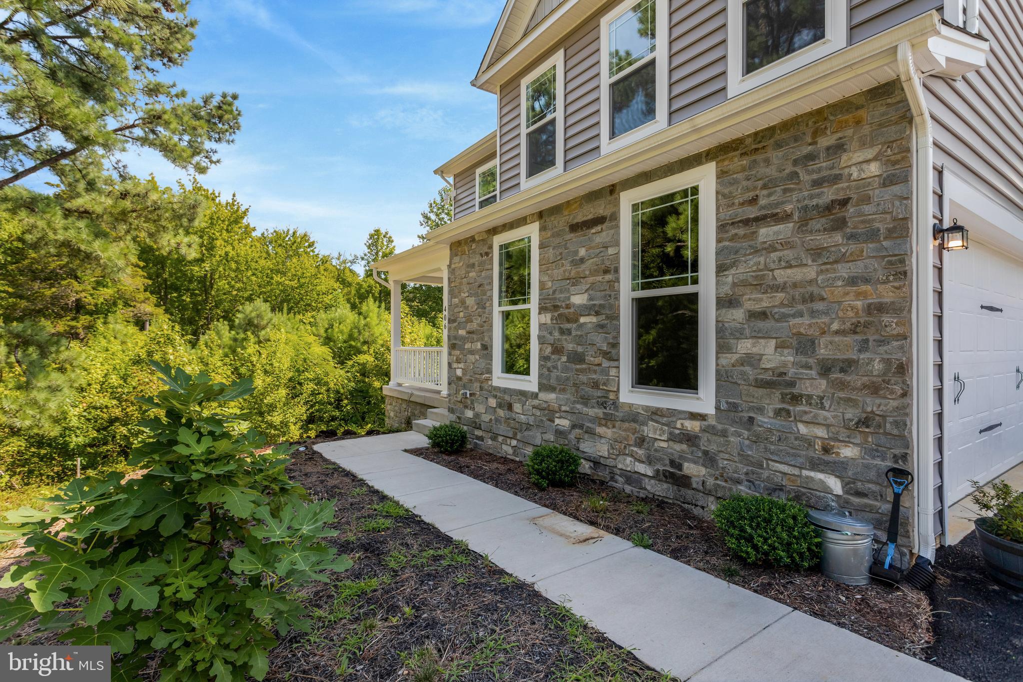 STAFFORD HEIGHTS - Residential Lease