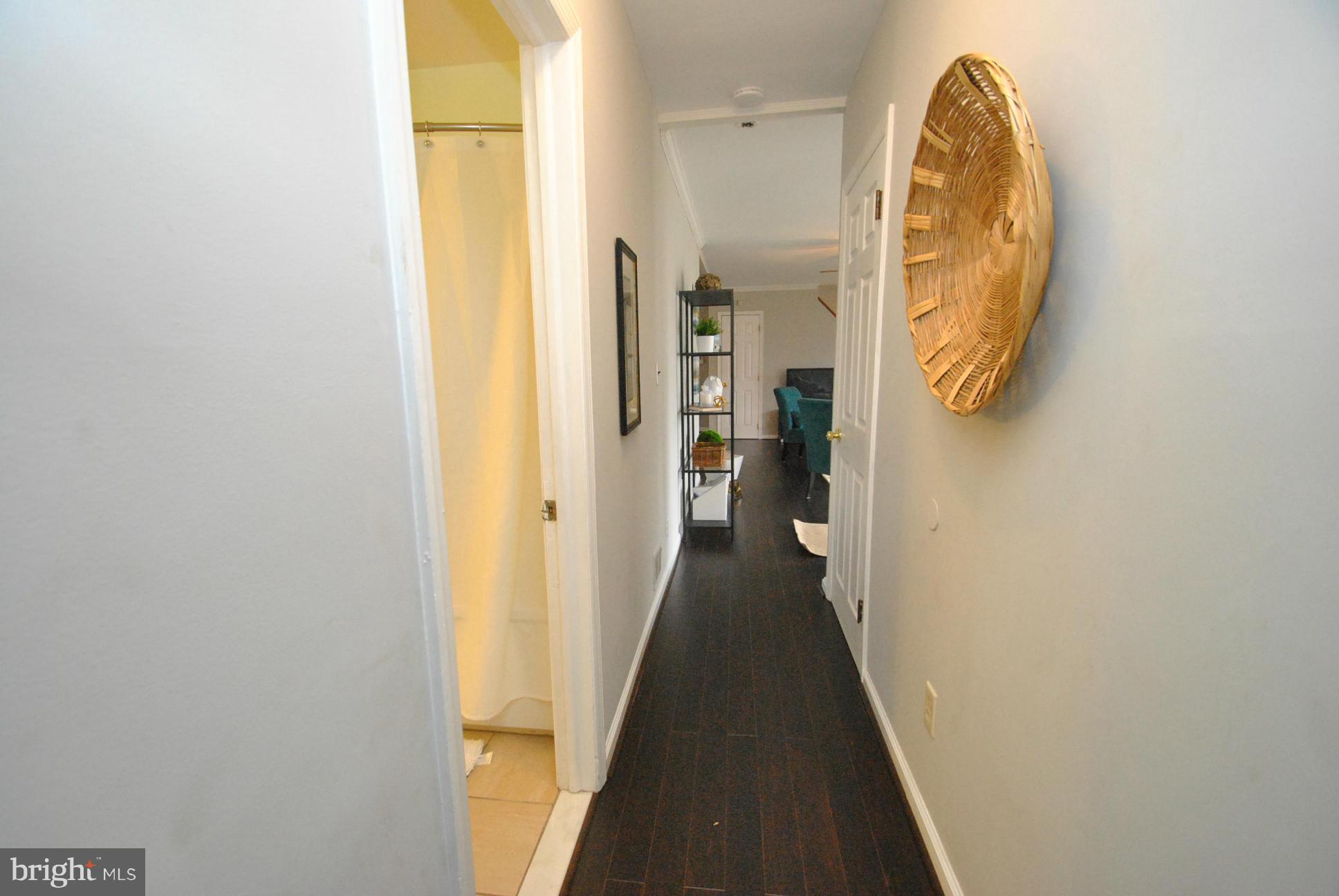 FERNGLEN MANOR - Residential