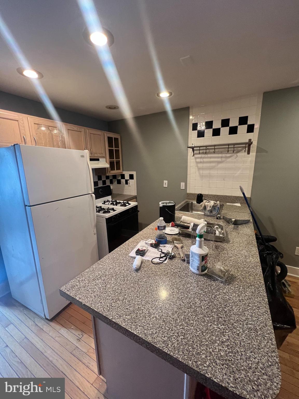 FEDERAL HILL HISTORIC DISTRICT - Residential Lease