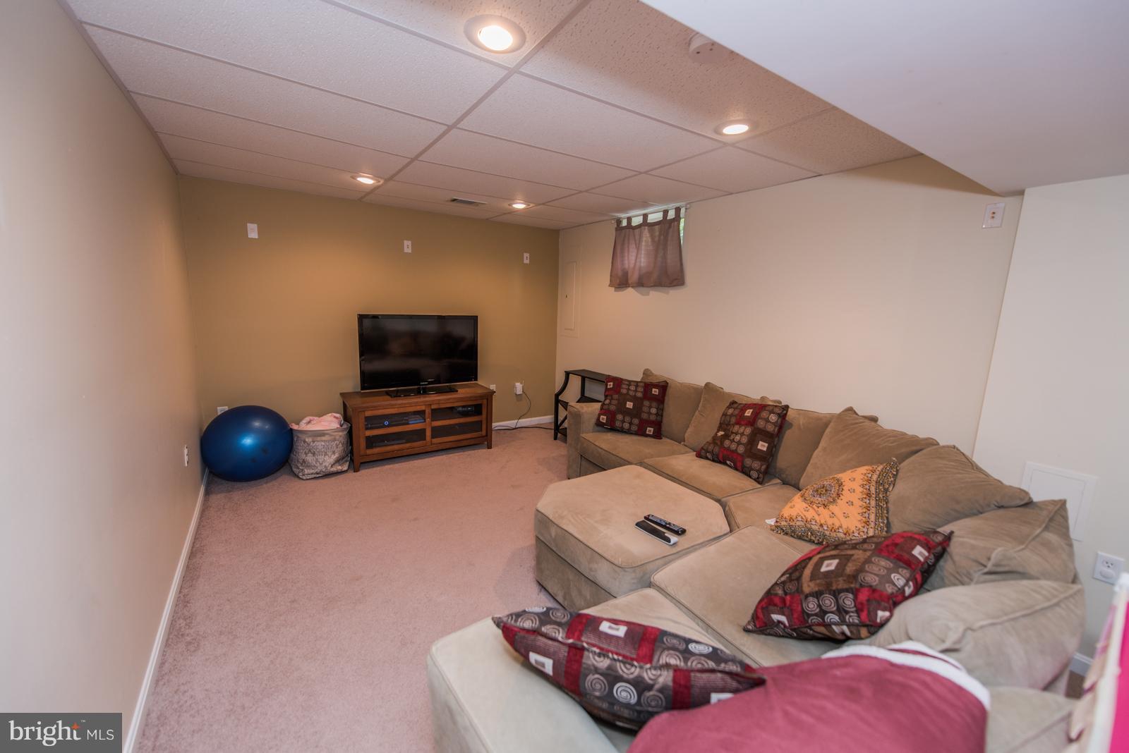 HARLAN RUN - Residential