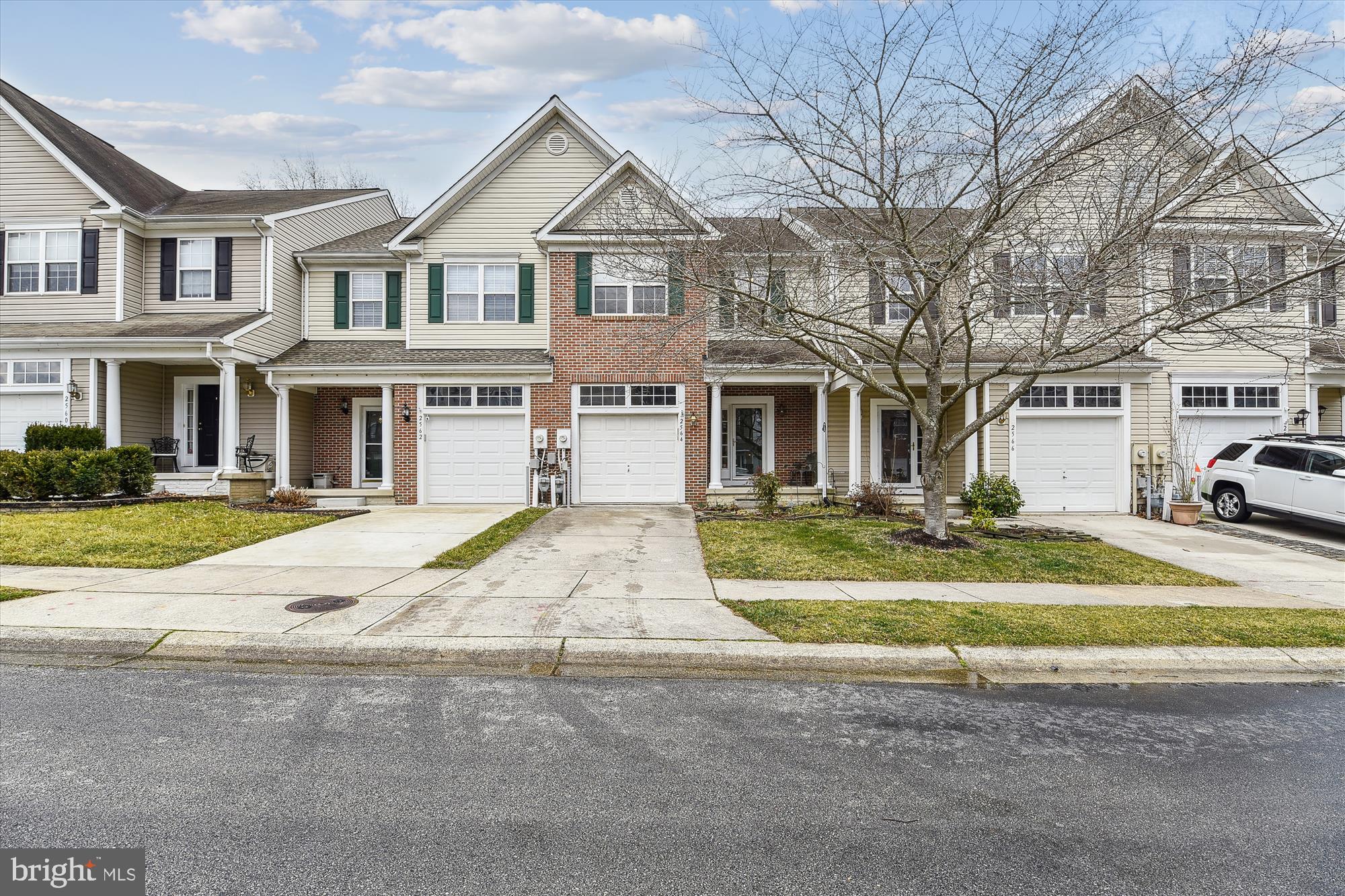 PINEY ORCHARD - Residential