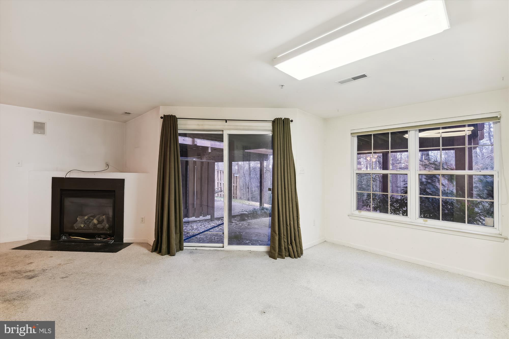 PINEY ORCHARD - Residential