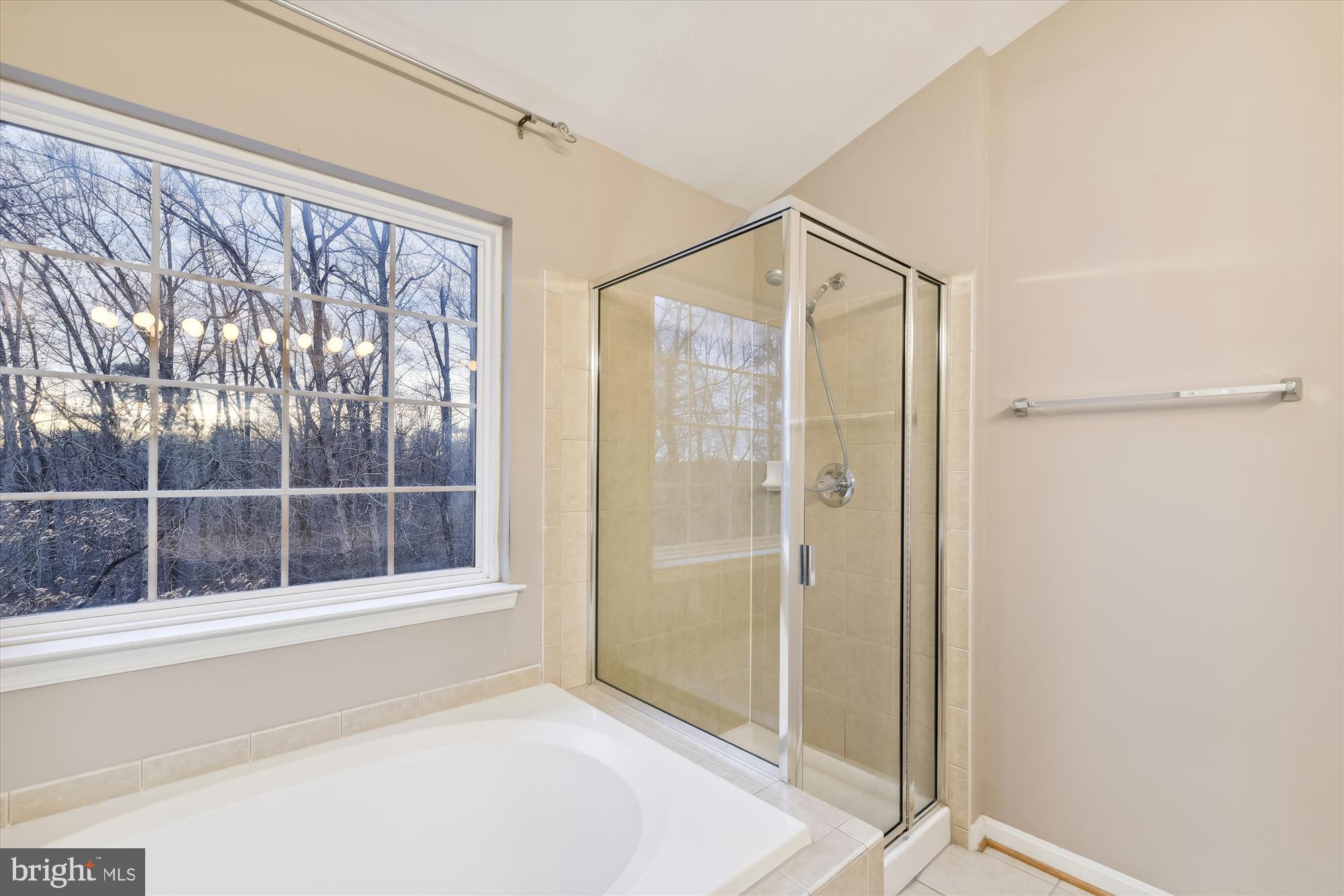 PINEY ORCHARD - Residential