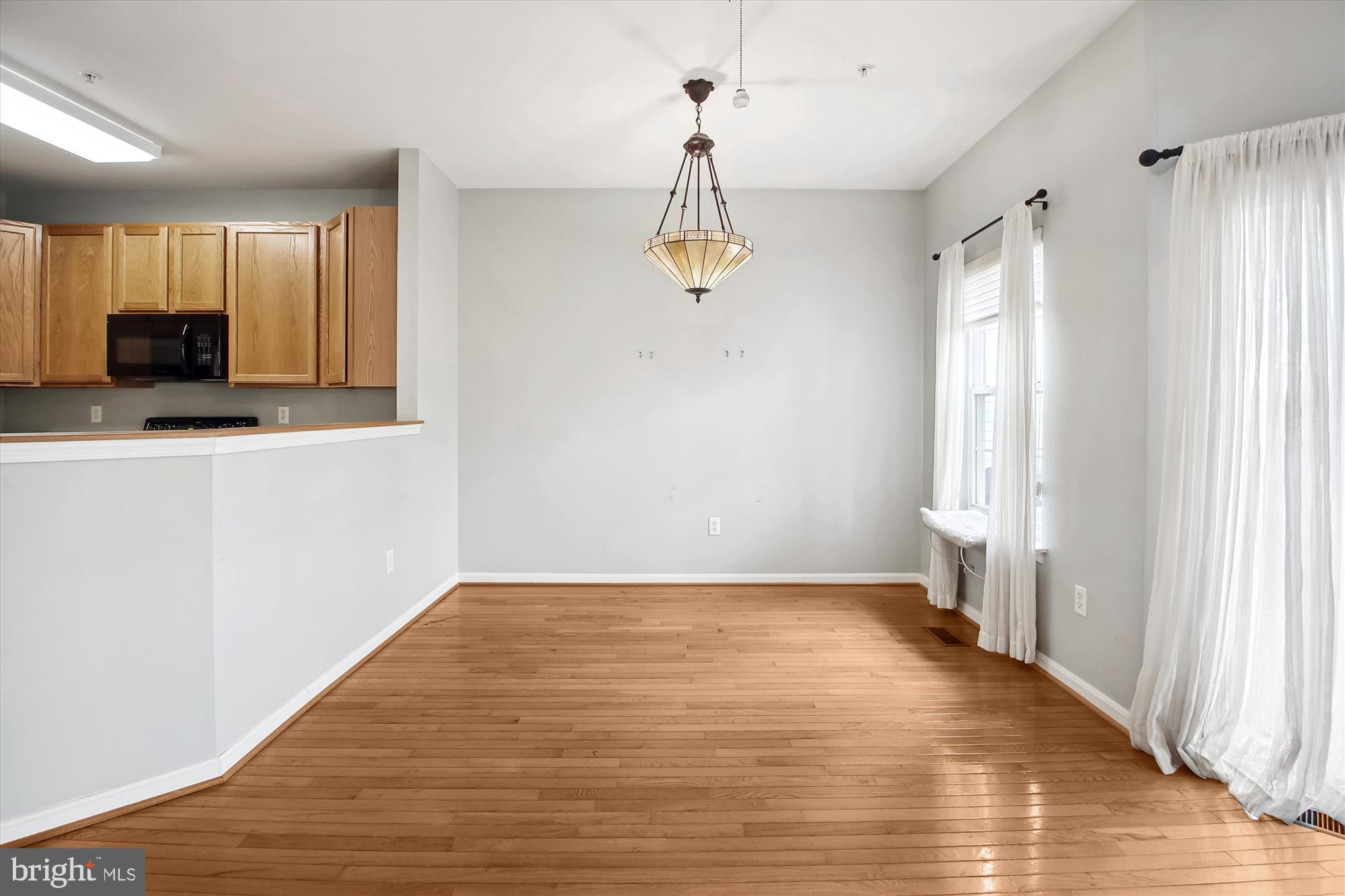 PINEY ORCHARD - Residential