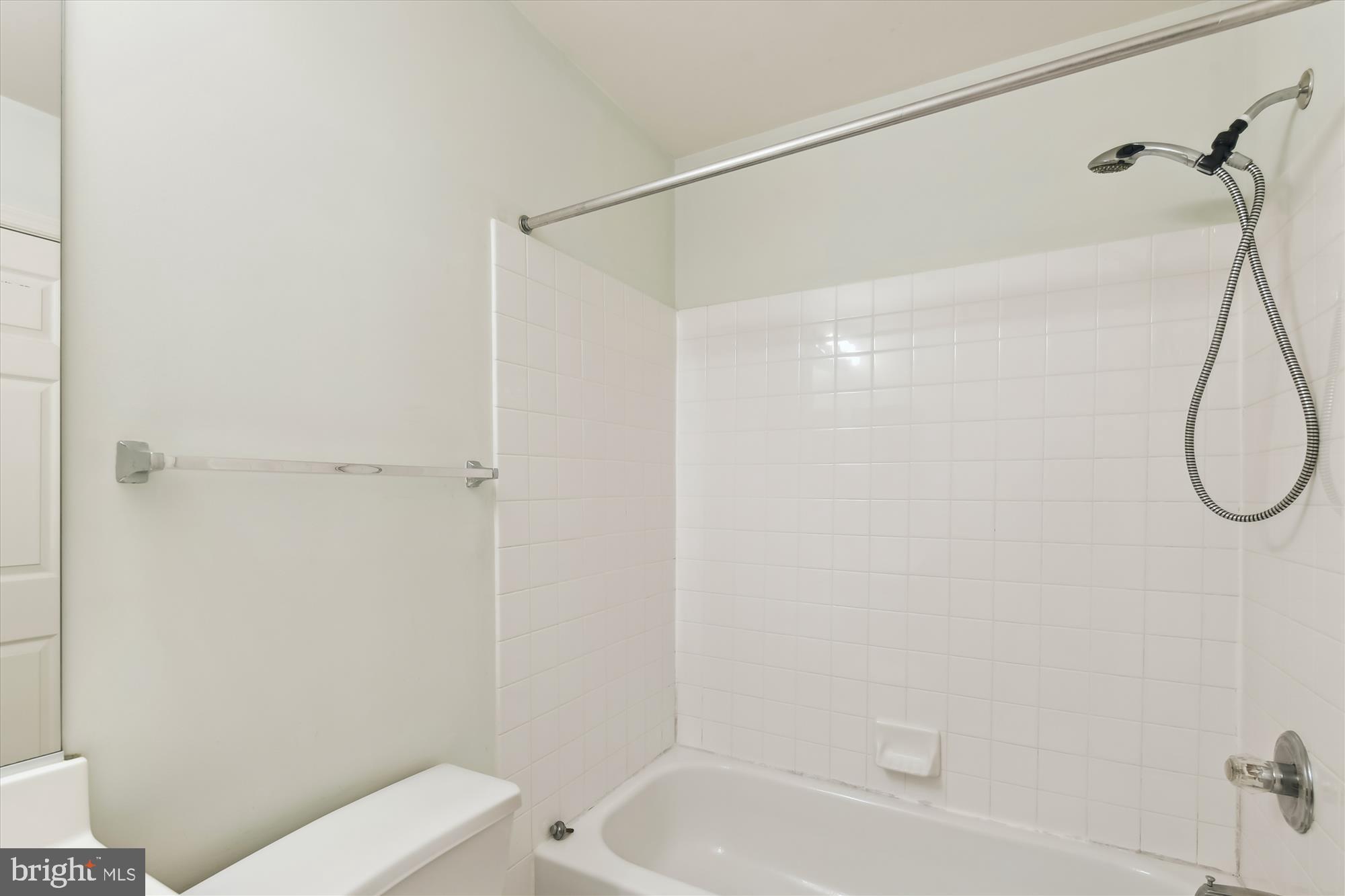 PINEY ORCHARD - Residential