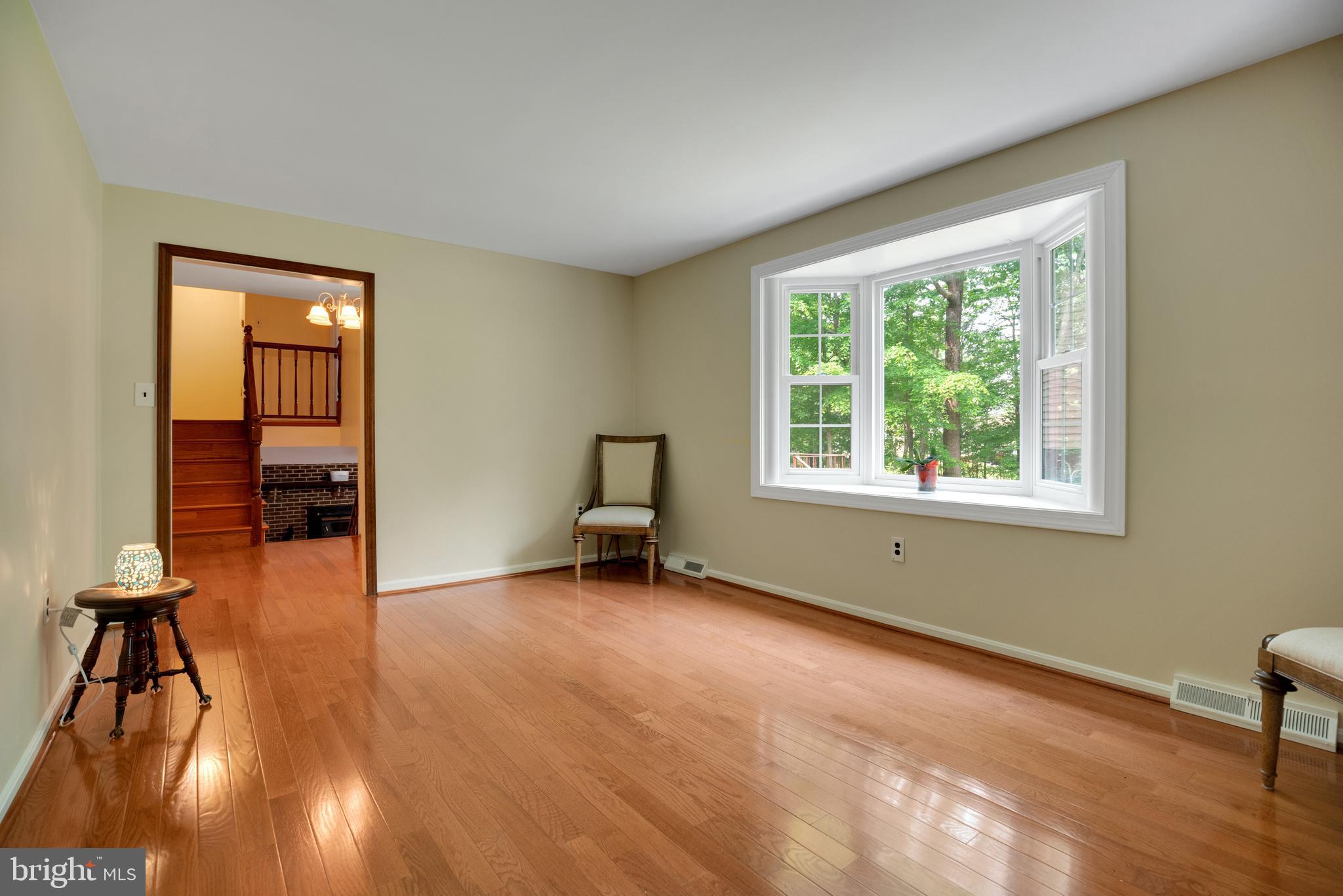 COUNTRY LAKES - Residential